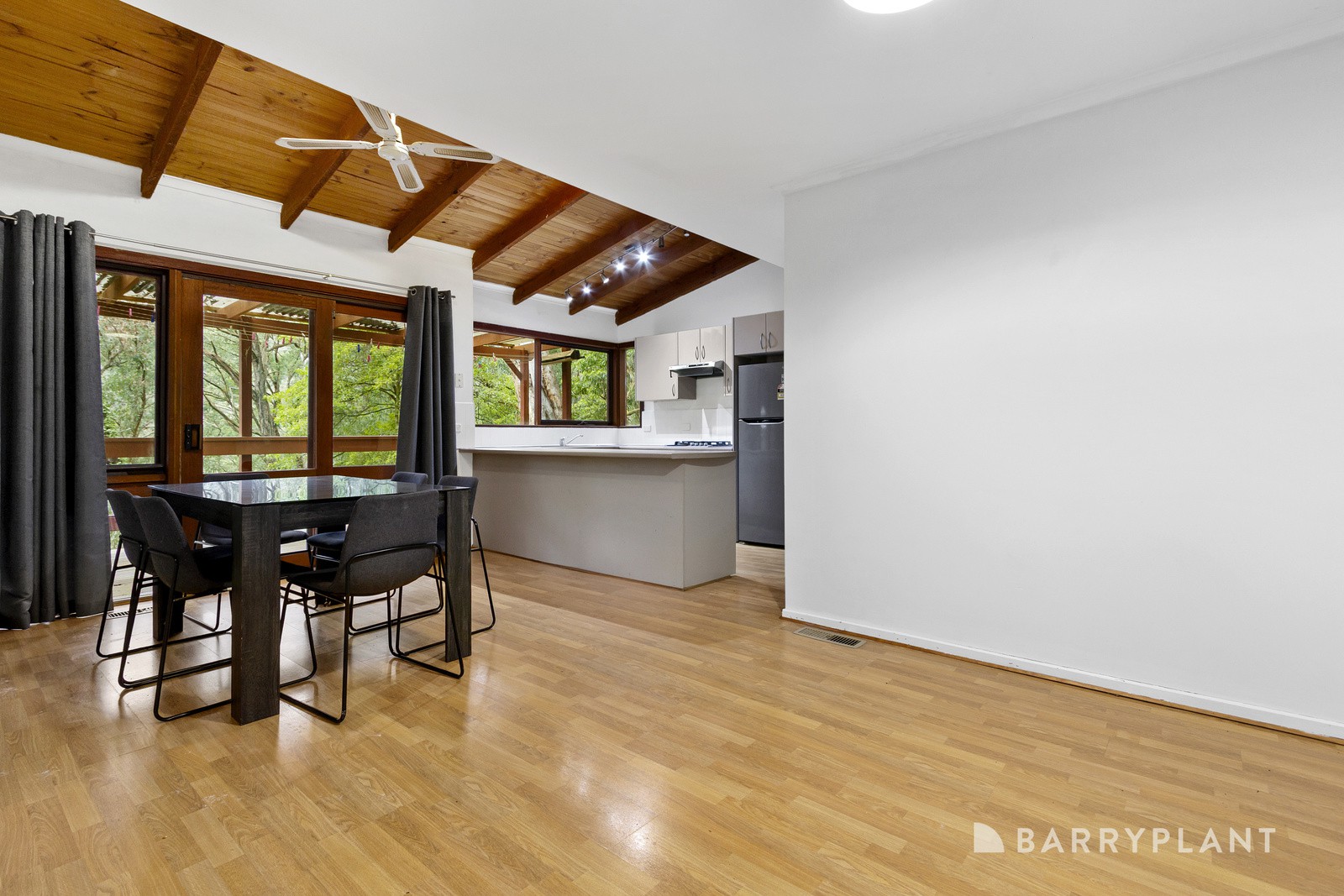 71 Government Road, The Basin, VIC 3154, The Basin - Thumbnail 3