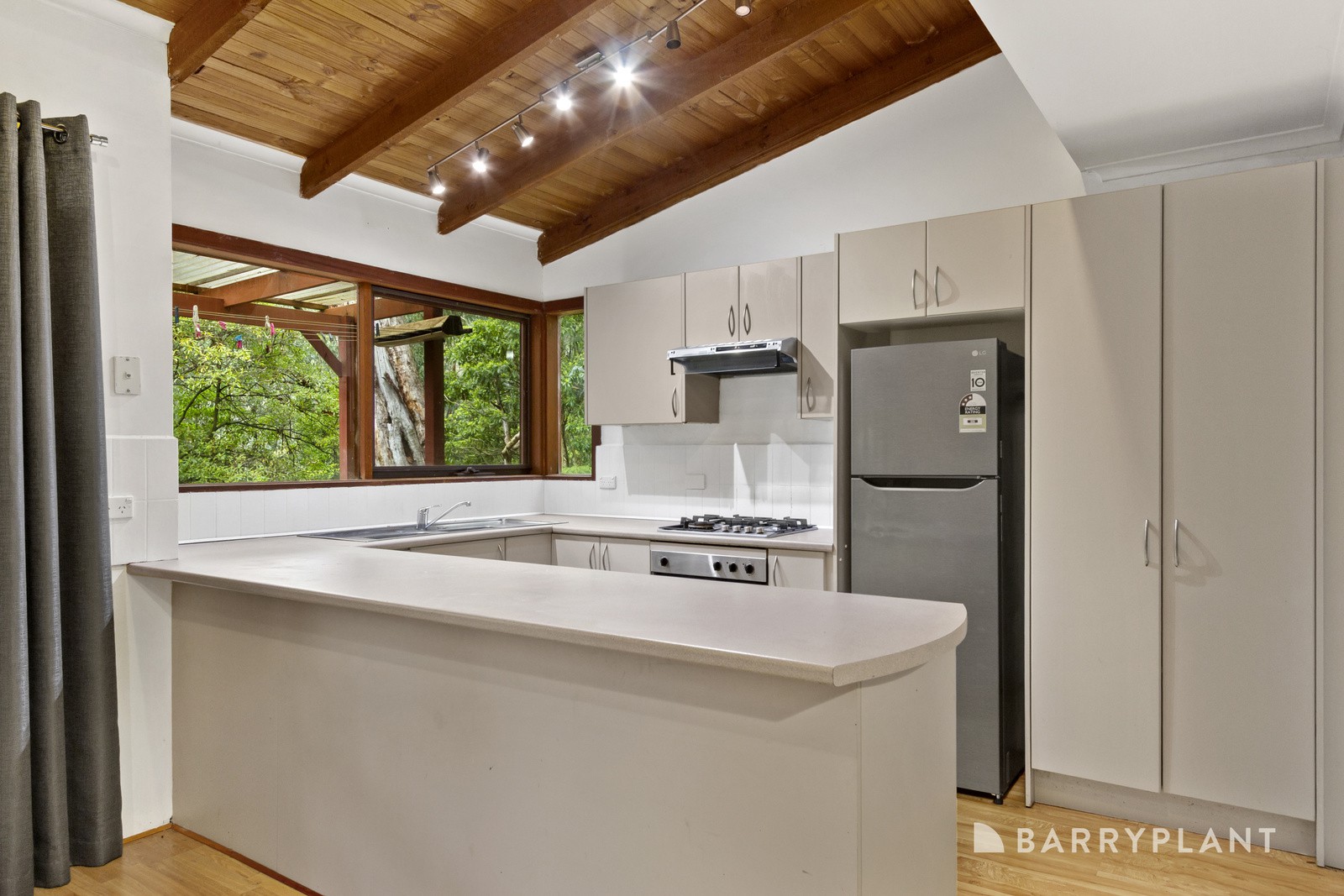 71 Government Road, The Basin, VIC 3154, The Basin - Thumbnail 4