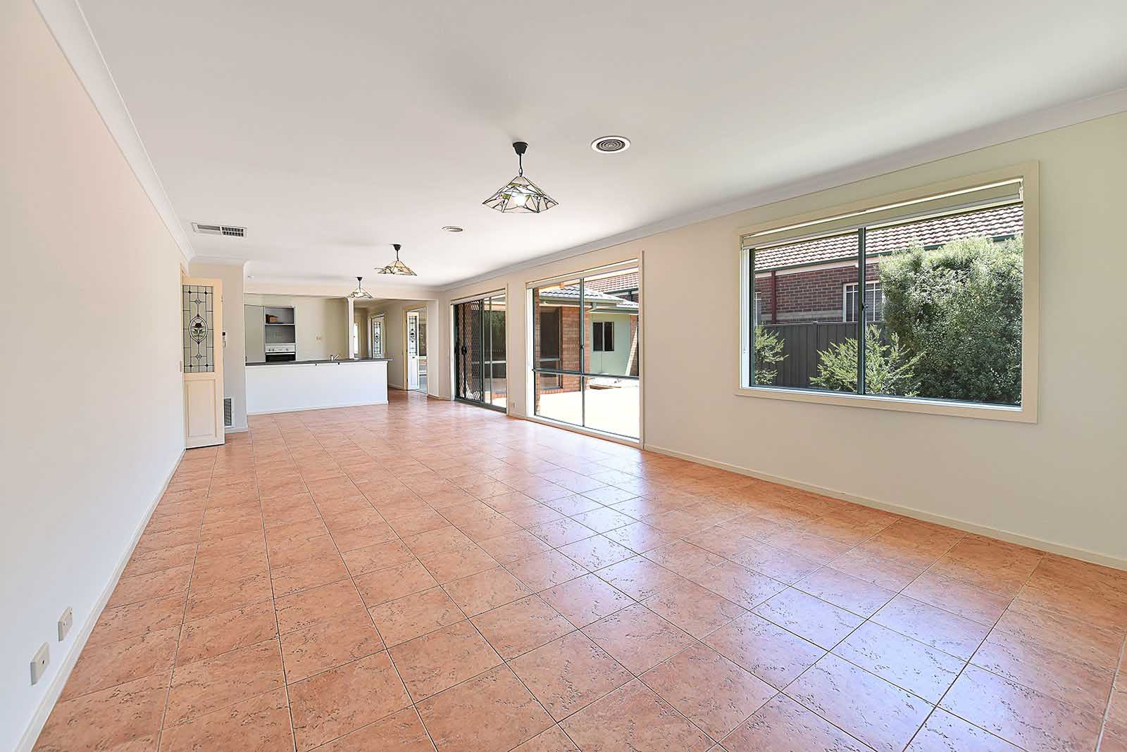 71 Hassett Crescent, Keilor East, VIC 3033, Keilor East - Thumbnail 2