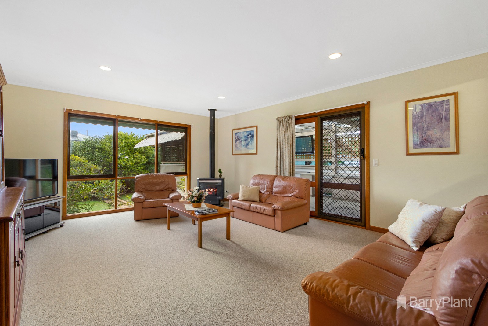 71 Kanooka Road, Boronia, VIC 3155, Boronia - Thumbnail 2