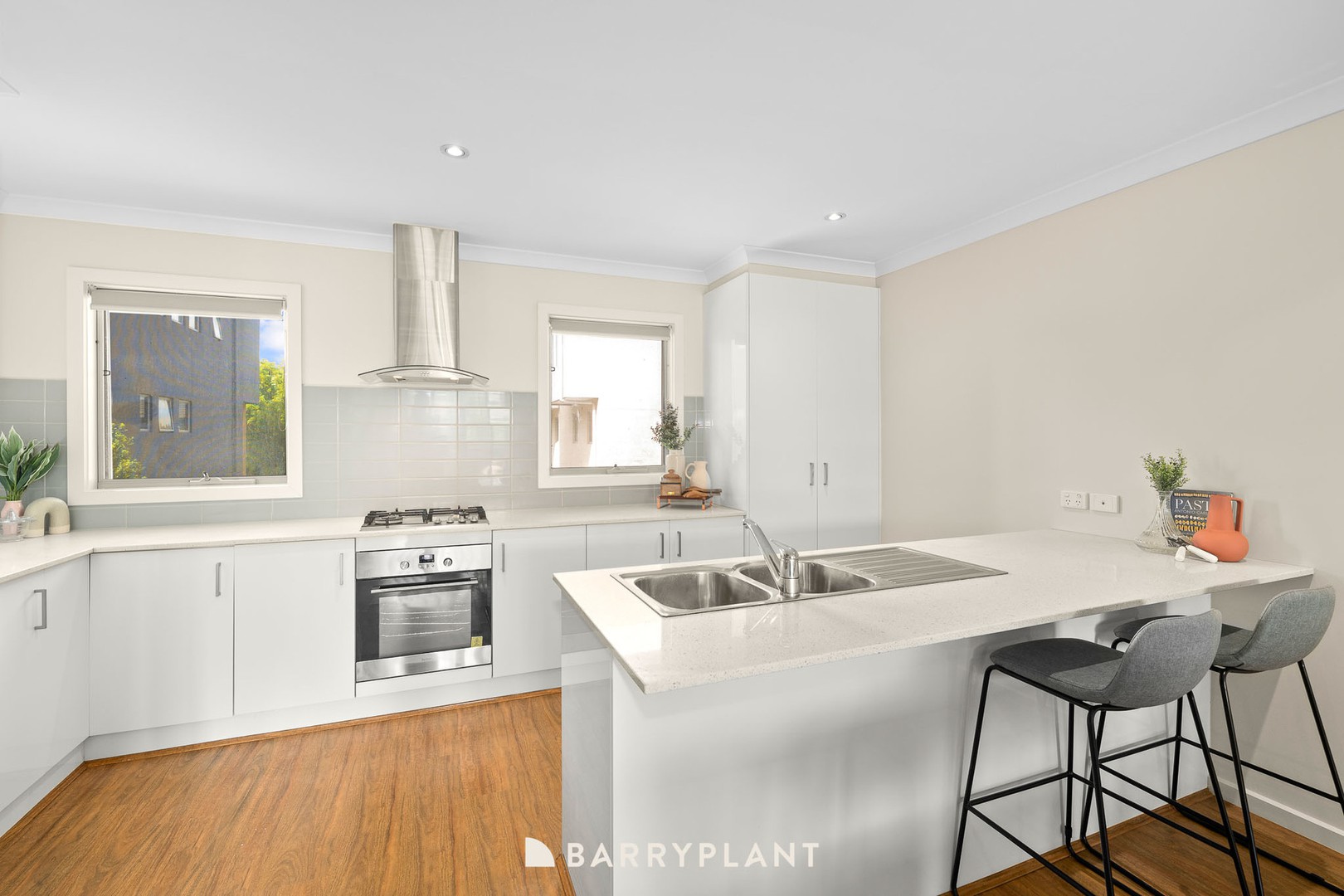 71 Lakeside Boulevard, Pakenham, VIC 3810, Pakenham - Thumbnail 5