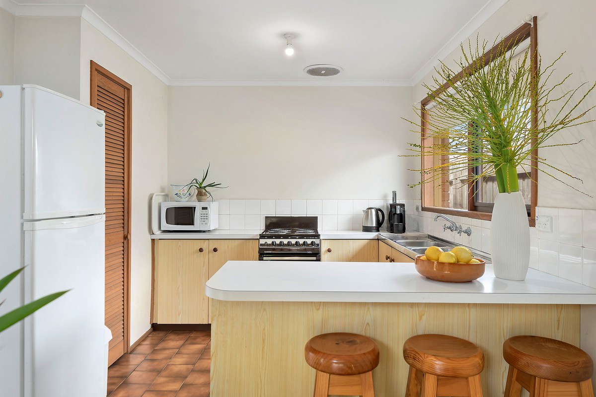 71 Leon Avenue, Rosebud, VIC 3939, Rosebud - Thumbnail 4