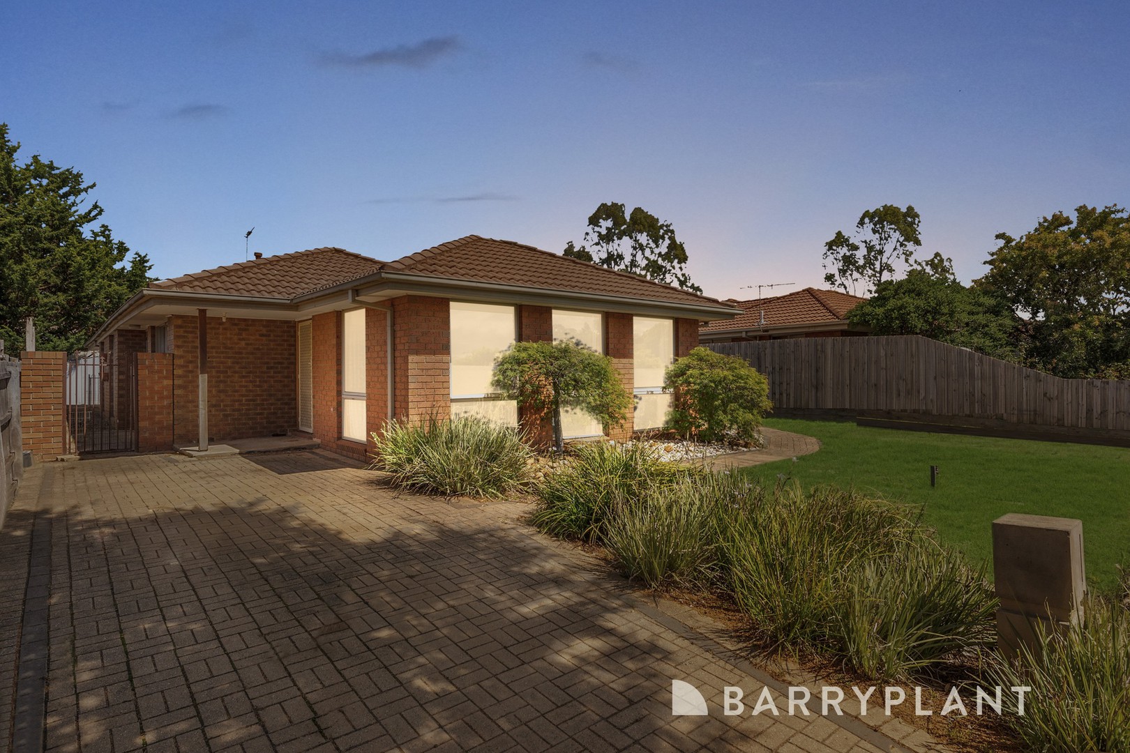 71 Mowbray Crescent, Kurunjang, VIC 3337, Kurunjang - Thumbnail 5