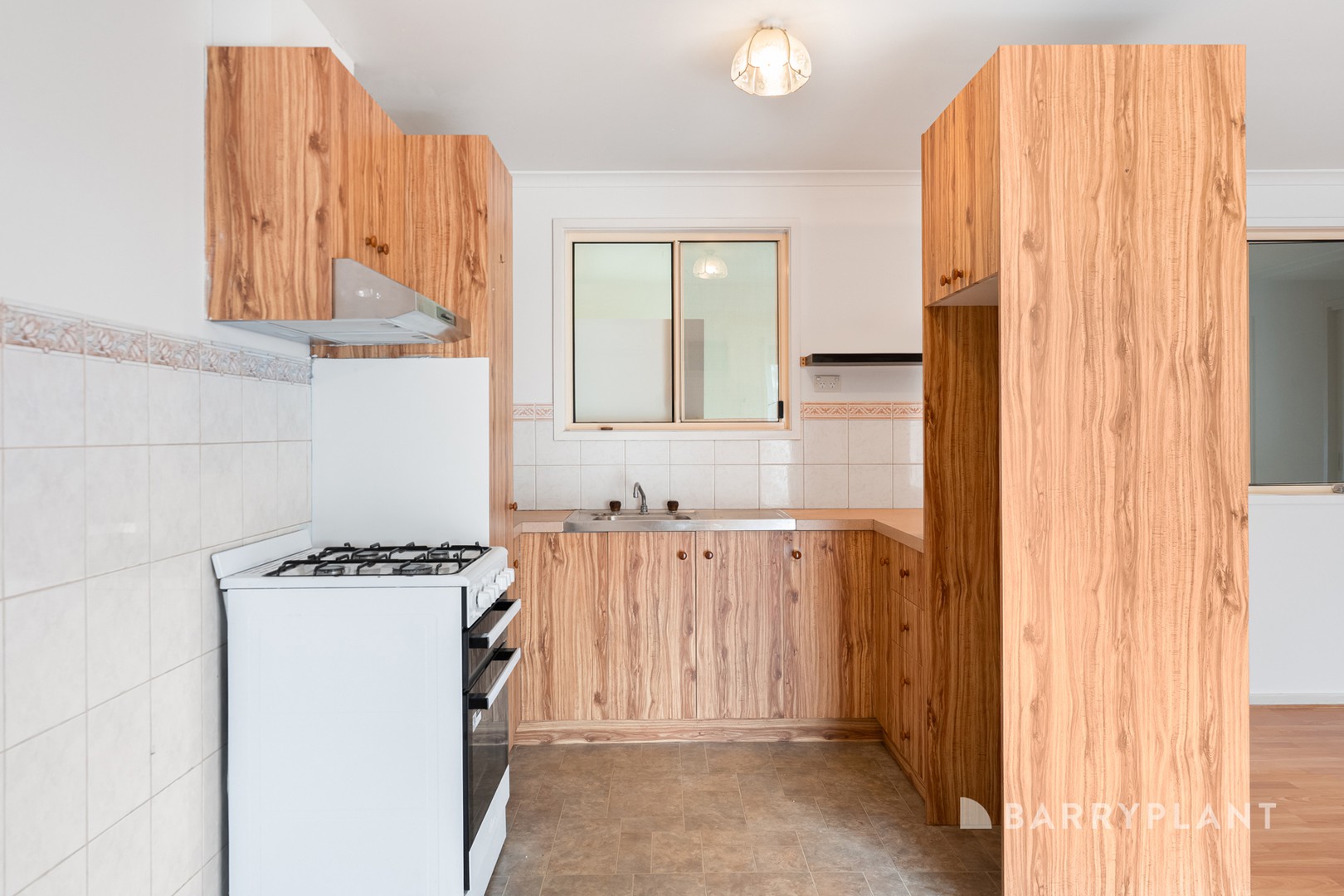 71 Nicholson Crescent, Bell Park, VIC 3215 - Thumbnail 2 - 03/06/2026