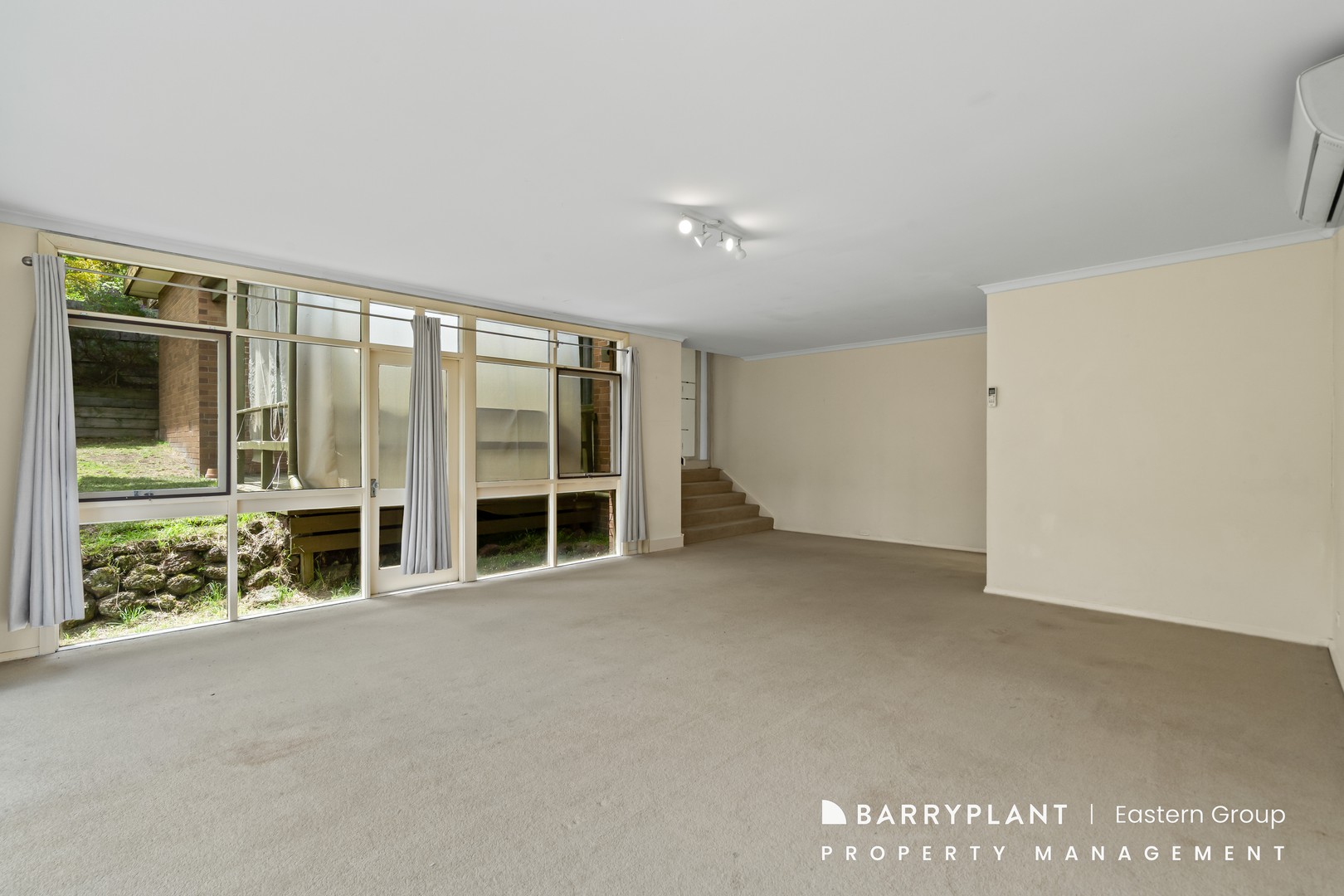71 Rathmullen Quadrant, Doncaster, VIC 3108, Doncaster - Thumbnail 3