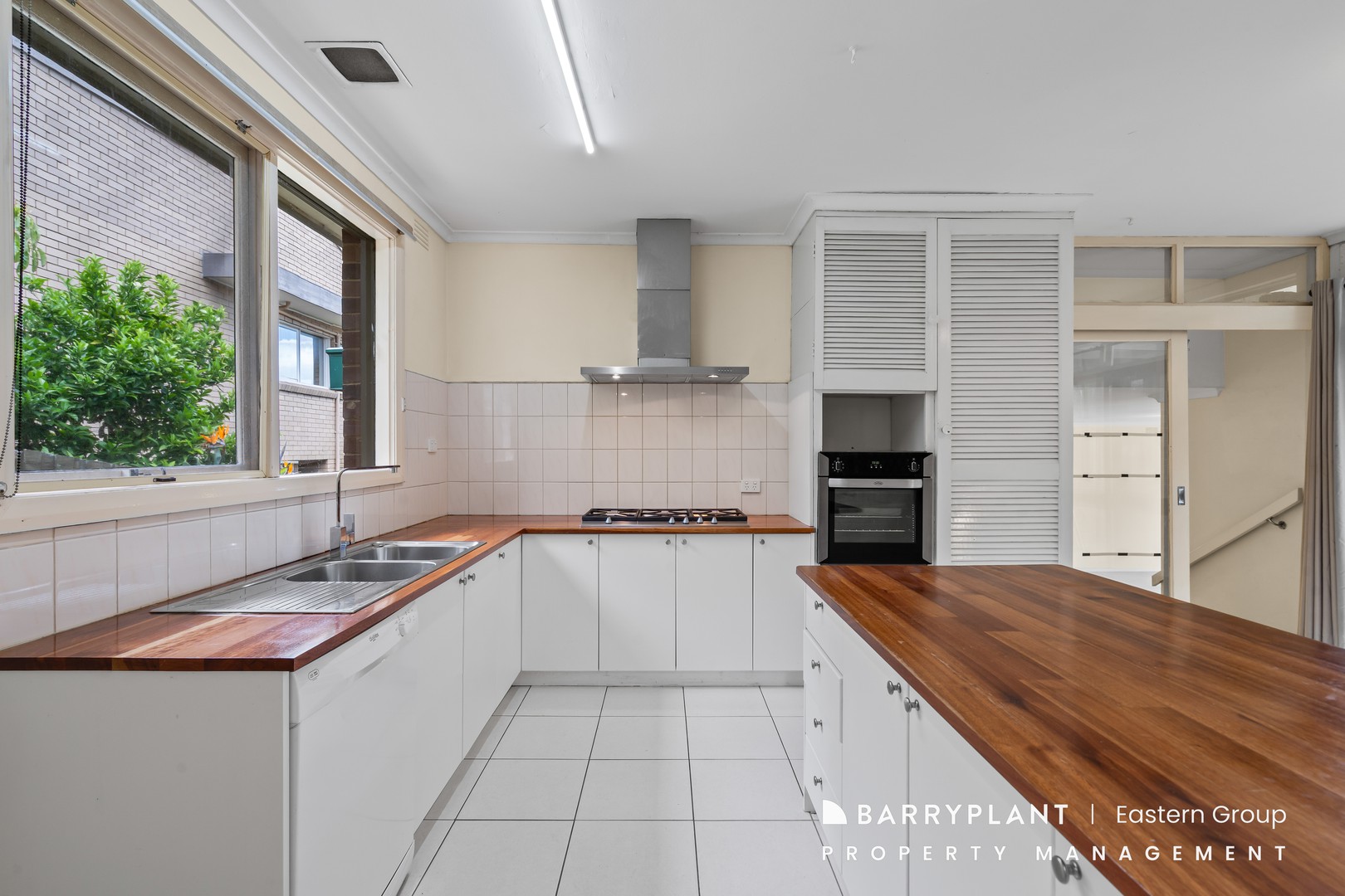 71 Rathmullen Quadrant, Doncaster, VIC 3108, Doncaster - Thumbnail 4