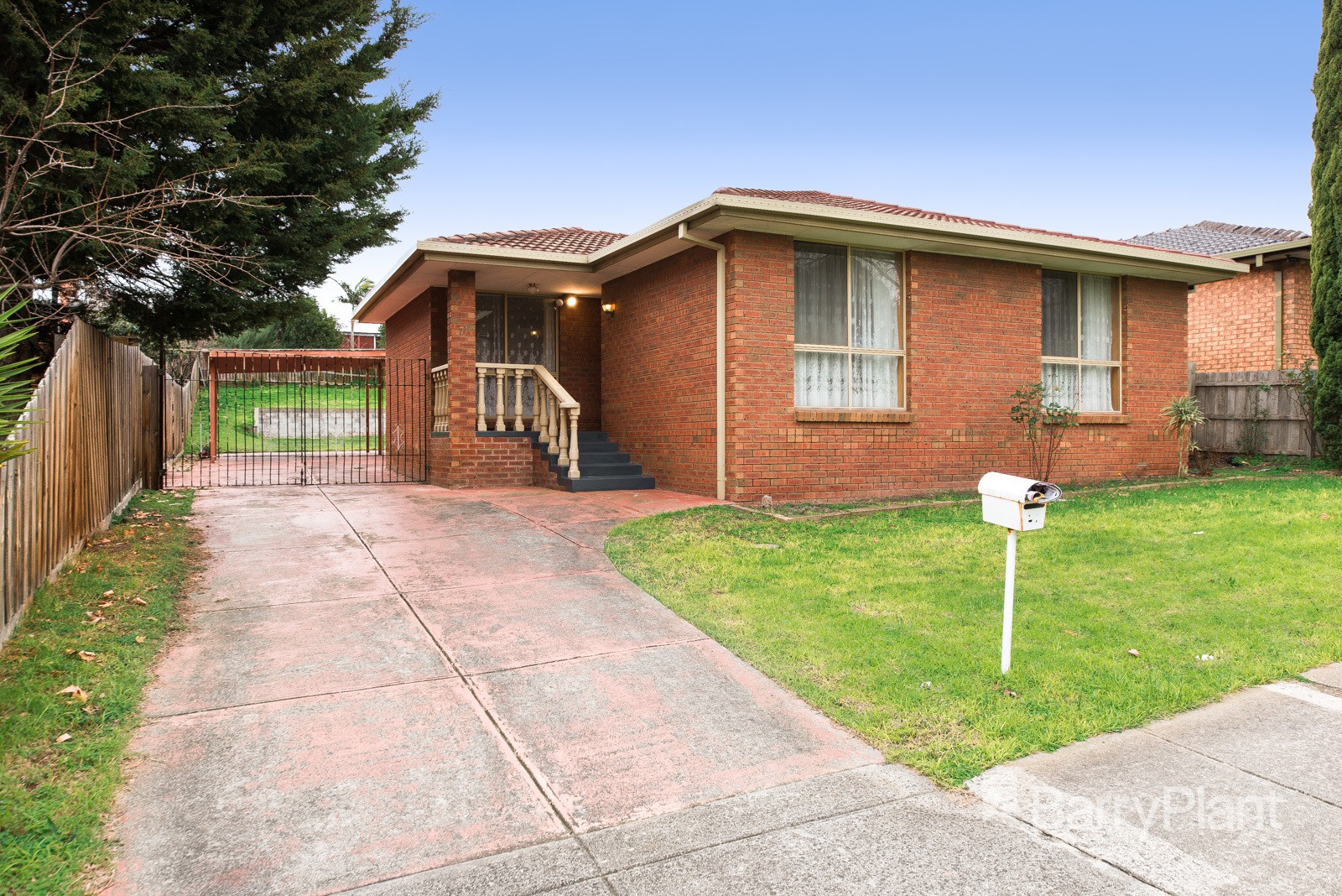71 Shankland BoulevardMeadow Heights, vic 3048, Meadow Heights - Thumbnail 2