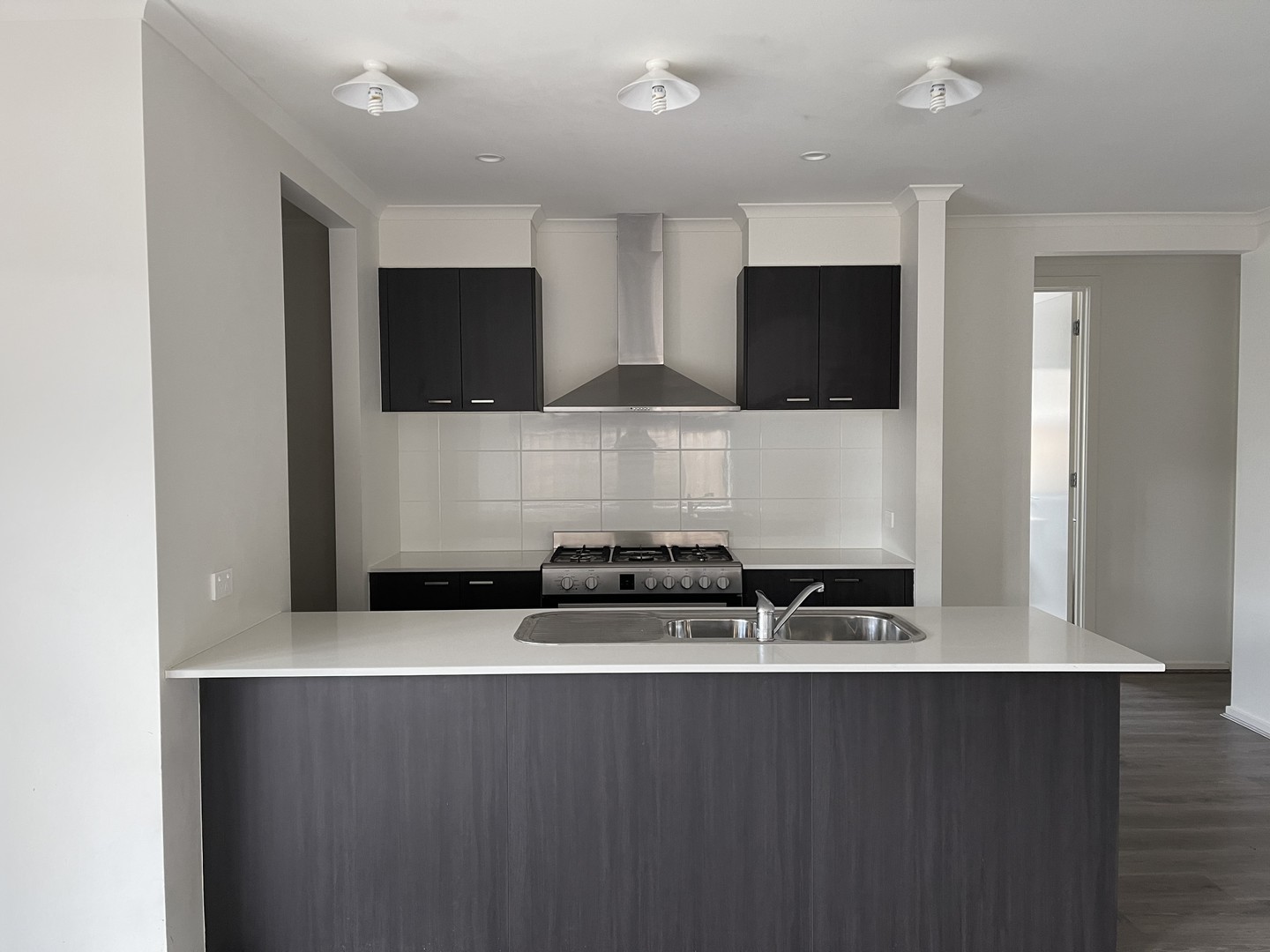 71 Treeve Parkway, Werribee, VIC 3030, Werribee - Thumbnail 7