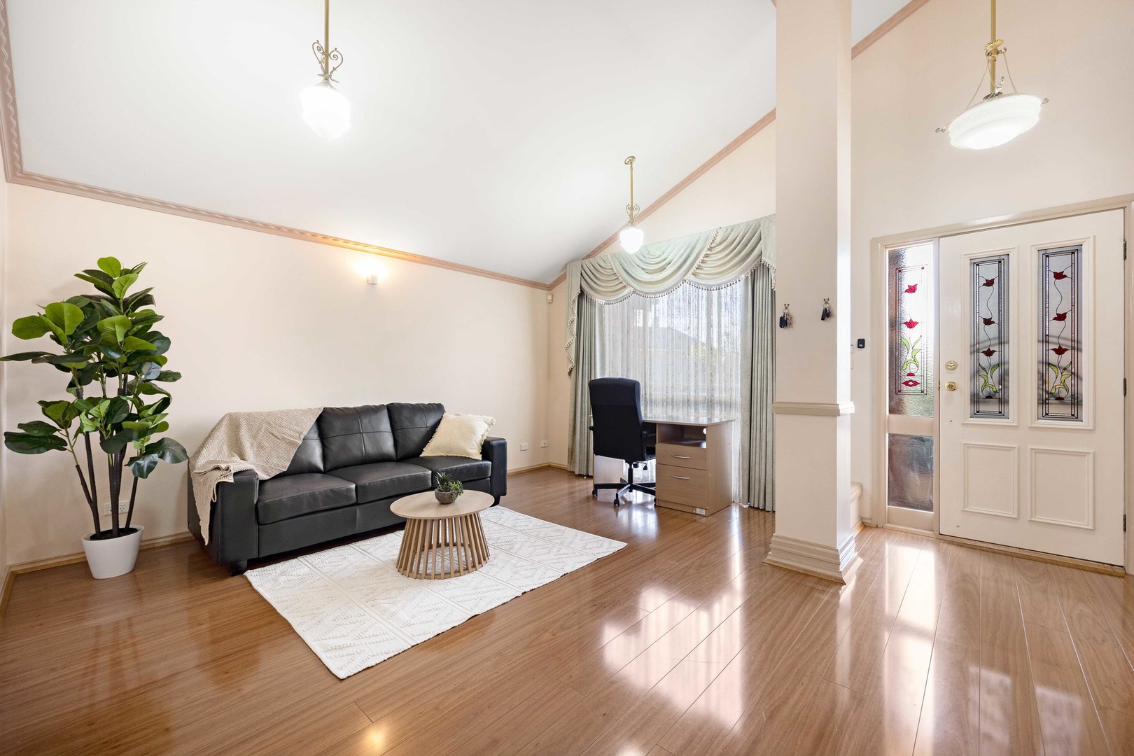 71 Truro Crescent, Taylors Lakes, VIC 3038 - Thumbnail 2 - 16/07/2026