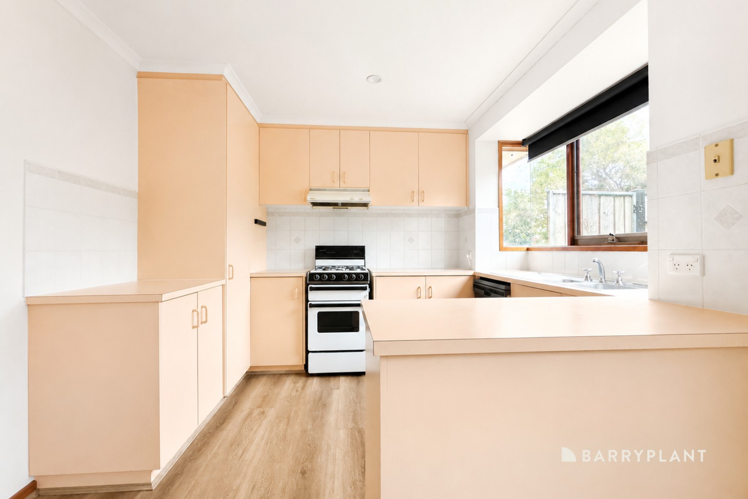 71 Wakenshaw Crescent, Pakenham, VIC 3810 - Thumbnail 1 - 26/06/2026