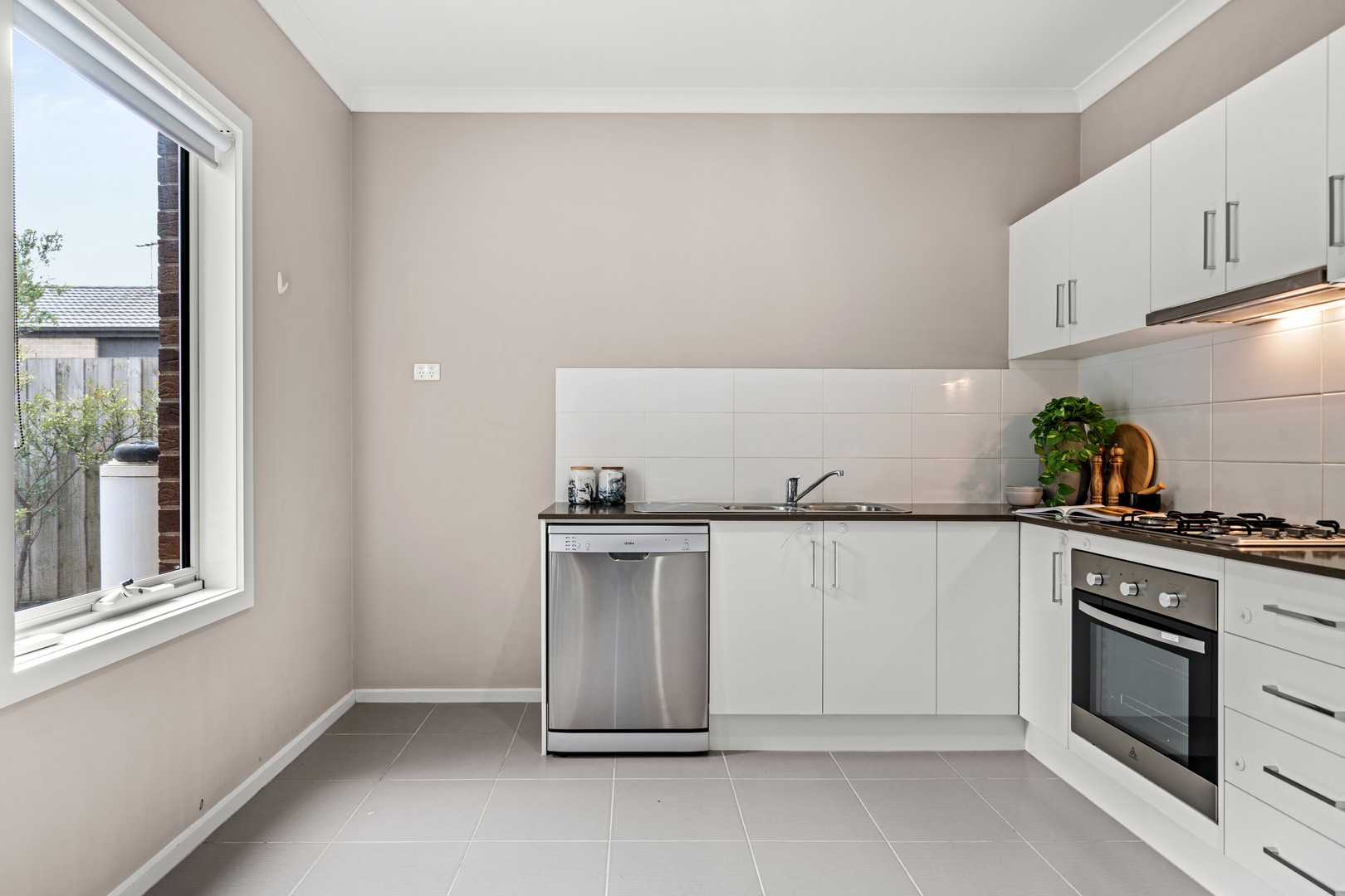 71A Rowan Drive, Kealba, VIC 3021, Kealba - Thumbnail 4
