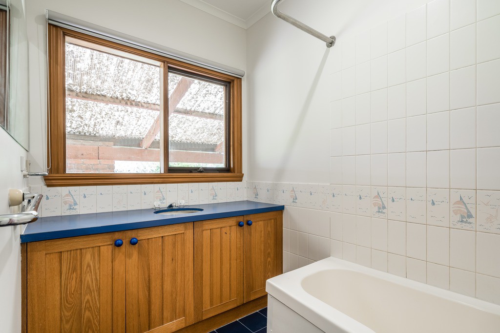 72-74 McClelland Road, Lara, VIC 3212, Lara - Thumbnail 6