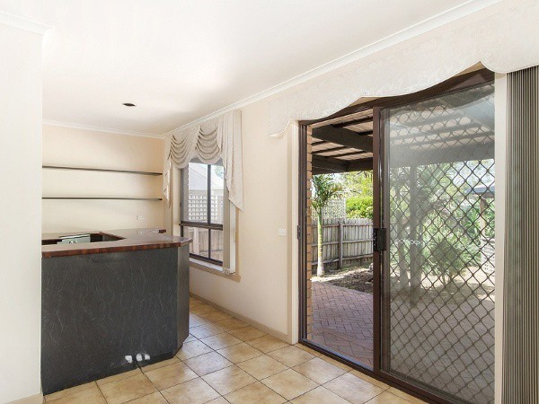 72 Cowper Avenue, St Albans, VIC 3021, St Albans - Thumbnail 4