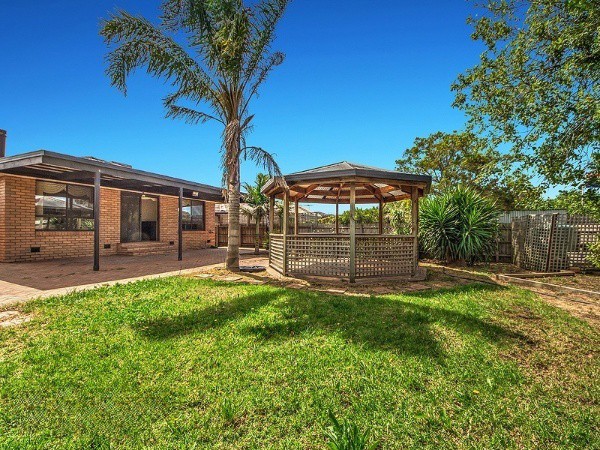 72 Cowper Avenue, St Albans, VIC 3021, St Albans - Thumbnail 8