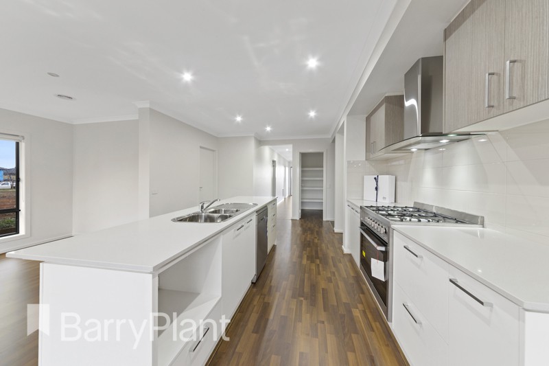 72 Frontier Avenue, Aintree, VIC 3336, Aintree - Thumbnail 4