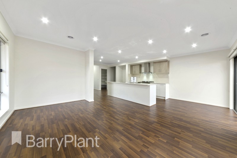 72 Frontier Avenue, Aintree, VIC 3336, Aintree - Thumbnail 6