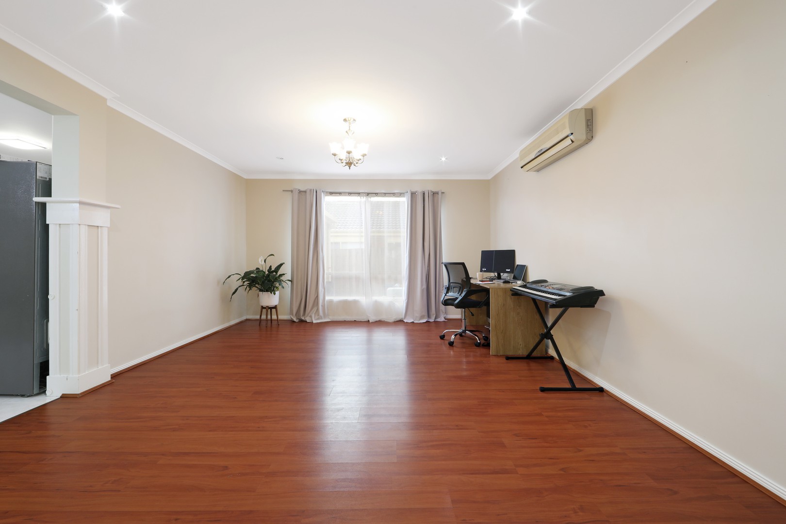 72 Gearon Avenue, Rowville, VIC 3178, Rowville - Thumbnail 2