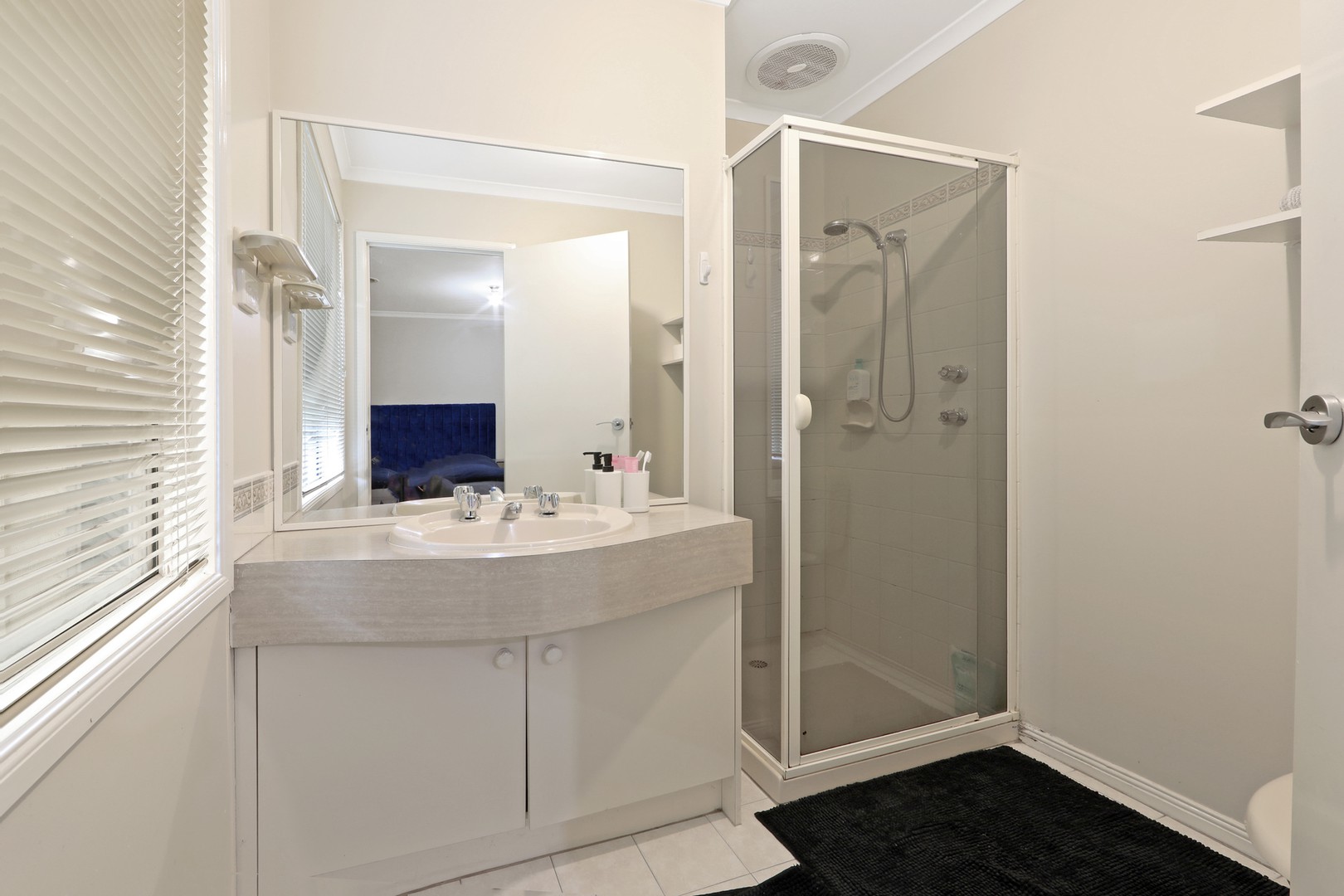 72 Gearon Avenue, Rowville, VIC 3178, Rowville - Thumbnail 4