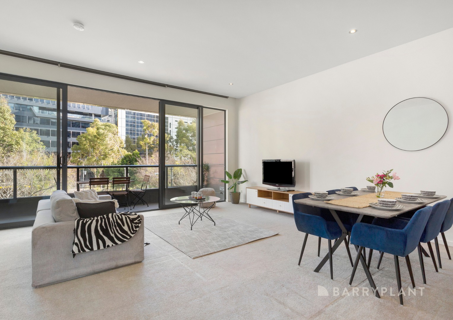 72 Geographe Street, Docklands, VIC 3008, Docklands - Thumbnail 2