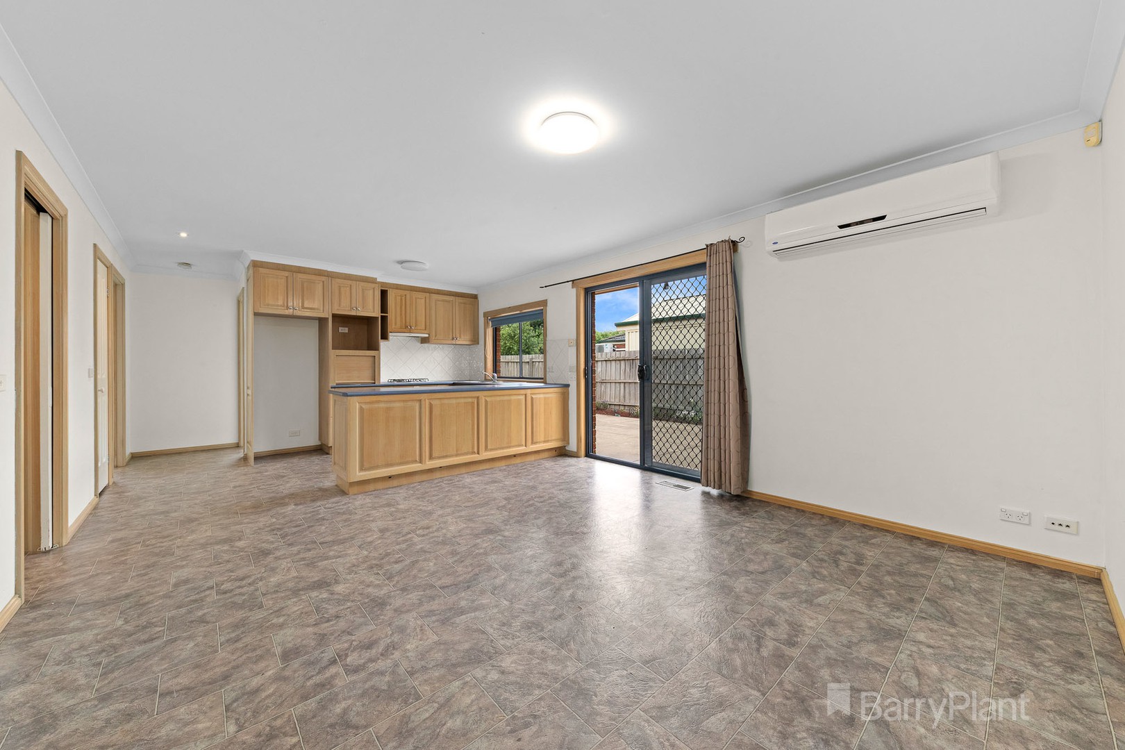72 Hancock Drive, Berwick, VIC 3806, Berwick - Thumbnail 3