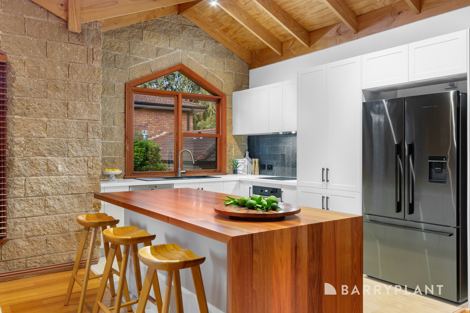 72 Lakewood Drive, Knoxfield, VIC 3180, Knoxfield - Thumbnail 5