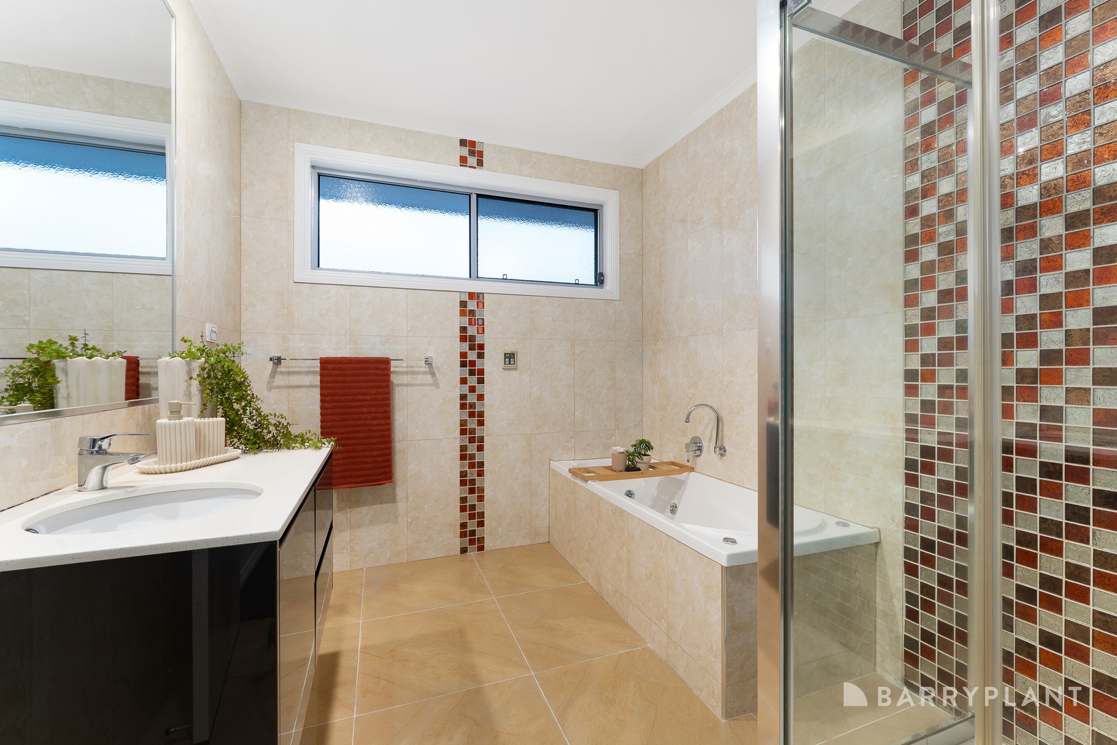 72 Leeds Street, Doncaster East, VIC 3109, Doncaster East - Thumbnail 7