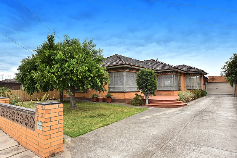 72 McNamara Avenue, Airport West, VIC 3042, Airport West - Thumbnail 2