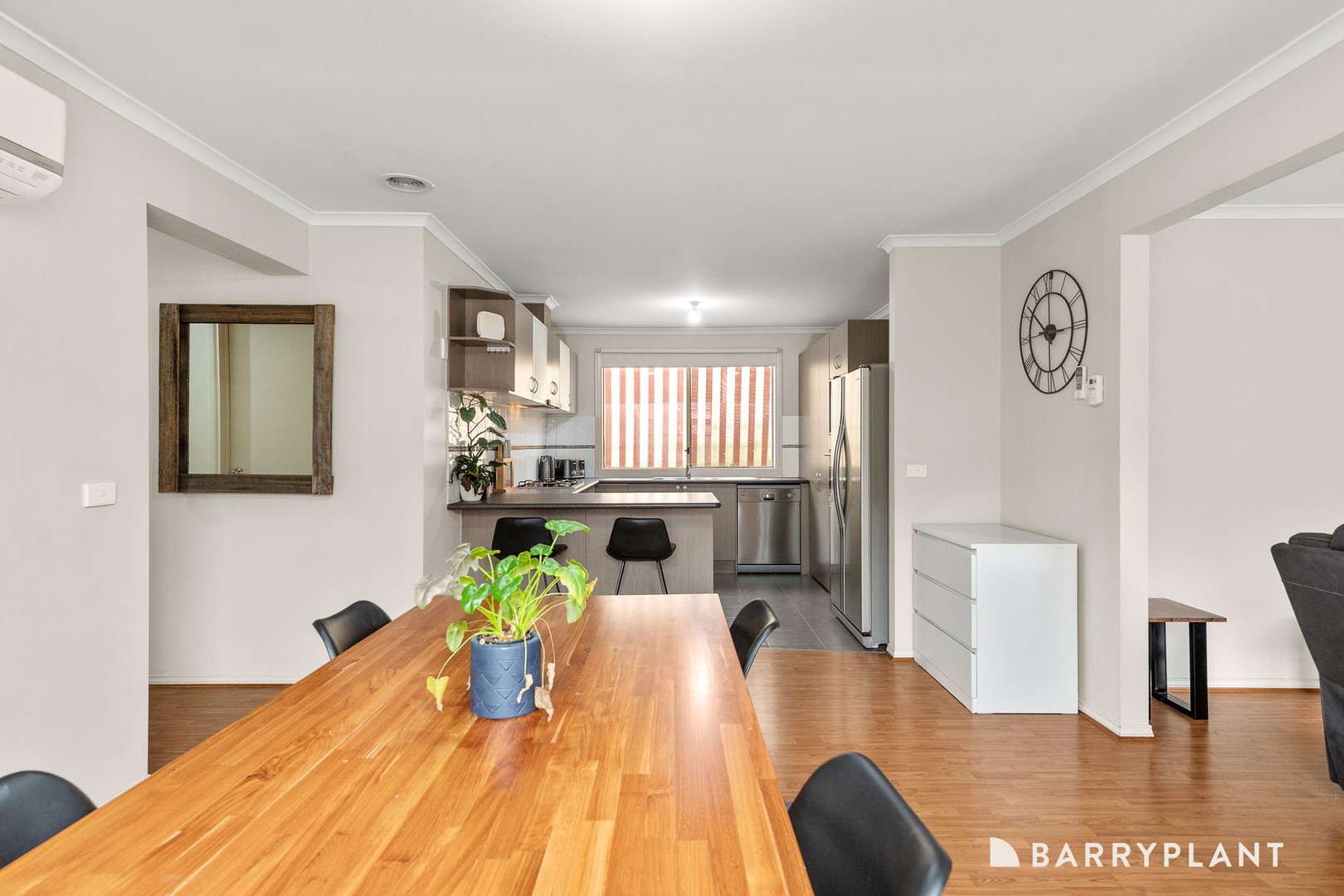 72 Melissa Way, Pakenham, VIC 3810, Pakenham - Thumbnail 6