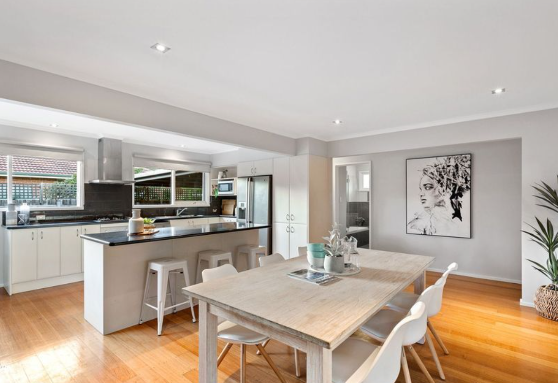 72 Mount View Parade, Croydon, VIC 3136 - Thumbnail 2 - 05/03/2026