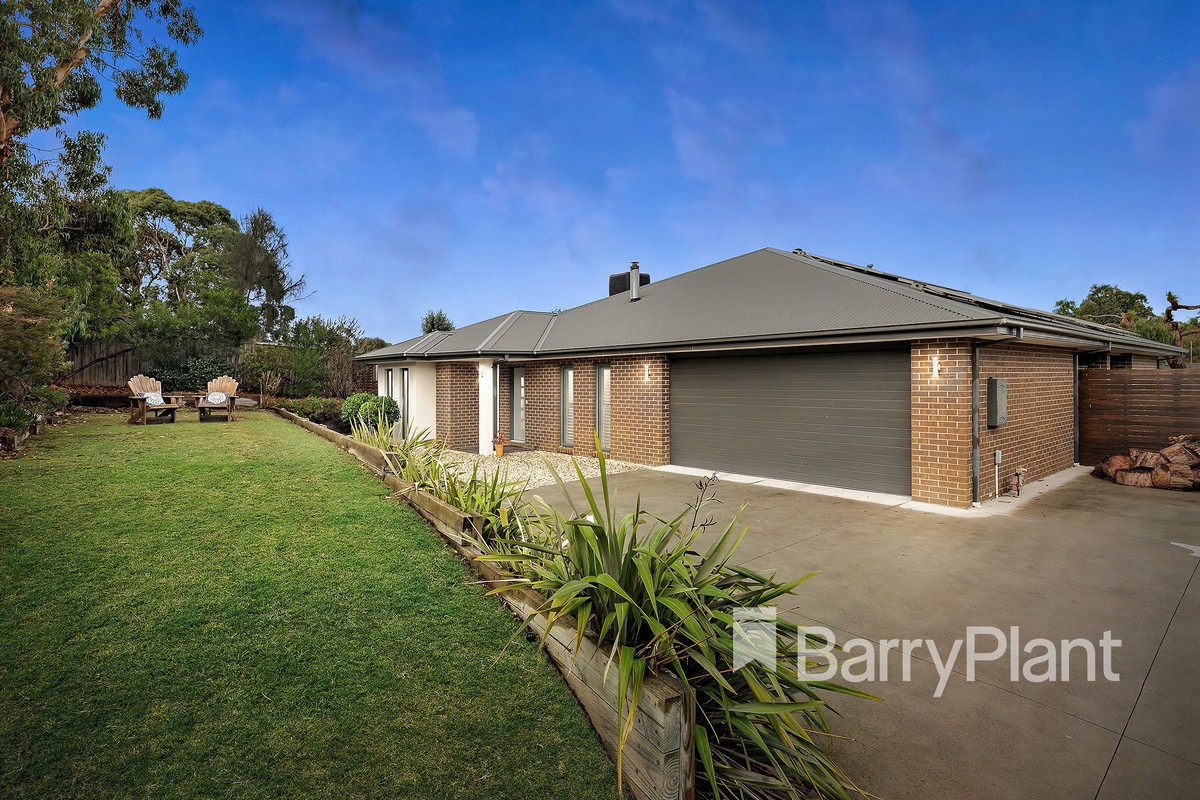 72 Parkedge Circuit, Rosebud, VIC 3939, Rosebud - Thumbnail 2
