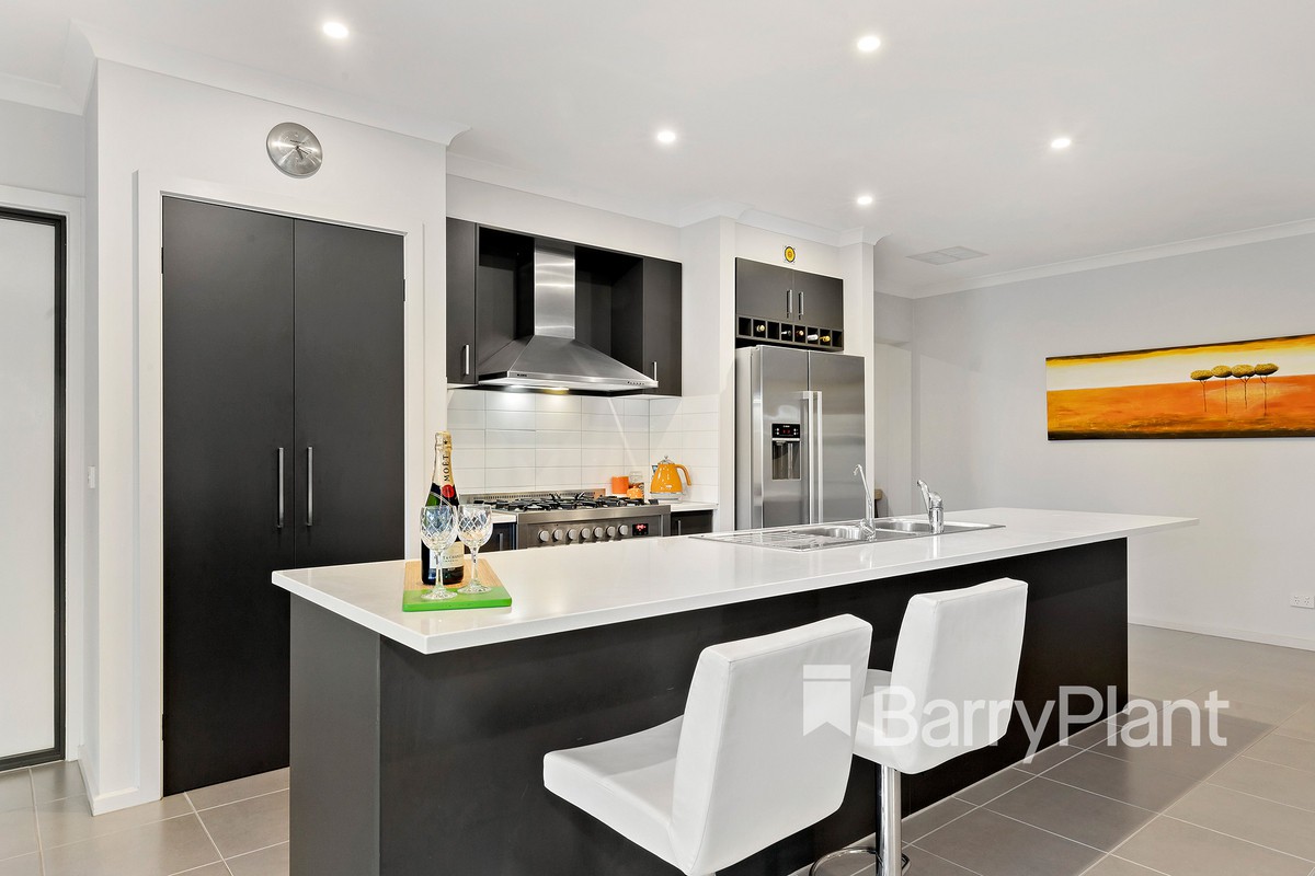 72 Parkedge Circuit, Rosebud, VIC 3939, Rosebud - Thumbnail 4