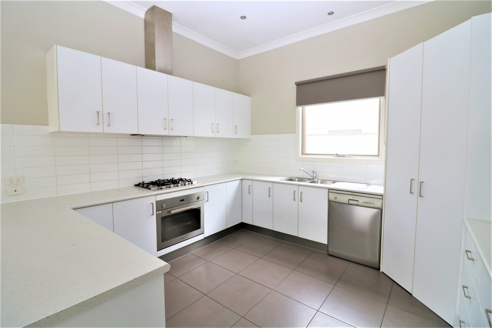 72 Preston Street, Geelong West, VIC 3218, Geelong West - Thumbnail 3