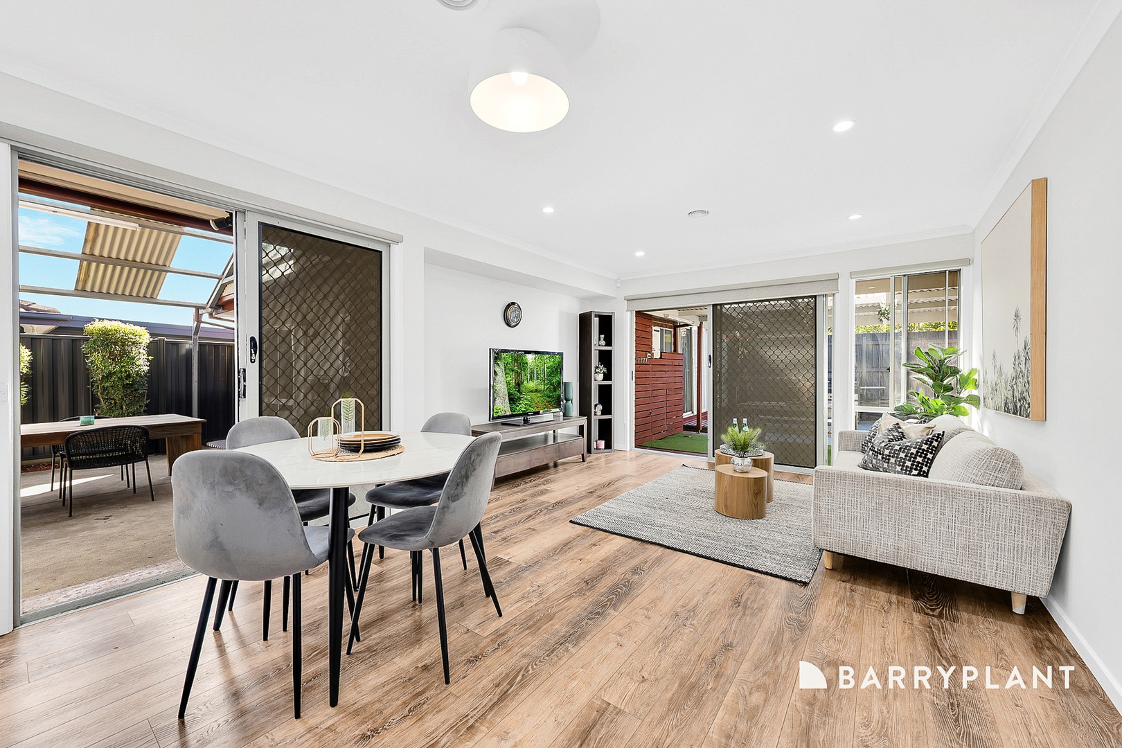 72 Prince Of Wales Avenue, Mill Park, VIC 3082, Mill Park - Thumbnail 4