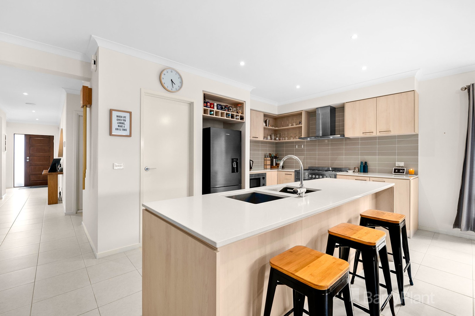25 Pine Avenue, Briar Hill, Briar Hill - Thumbnail 5