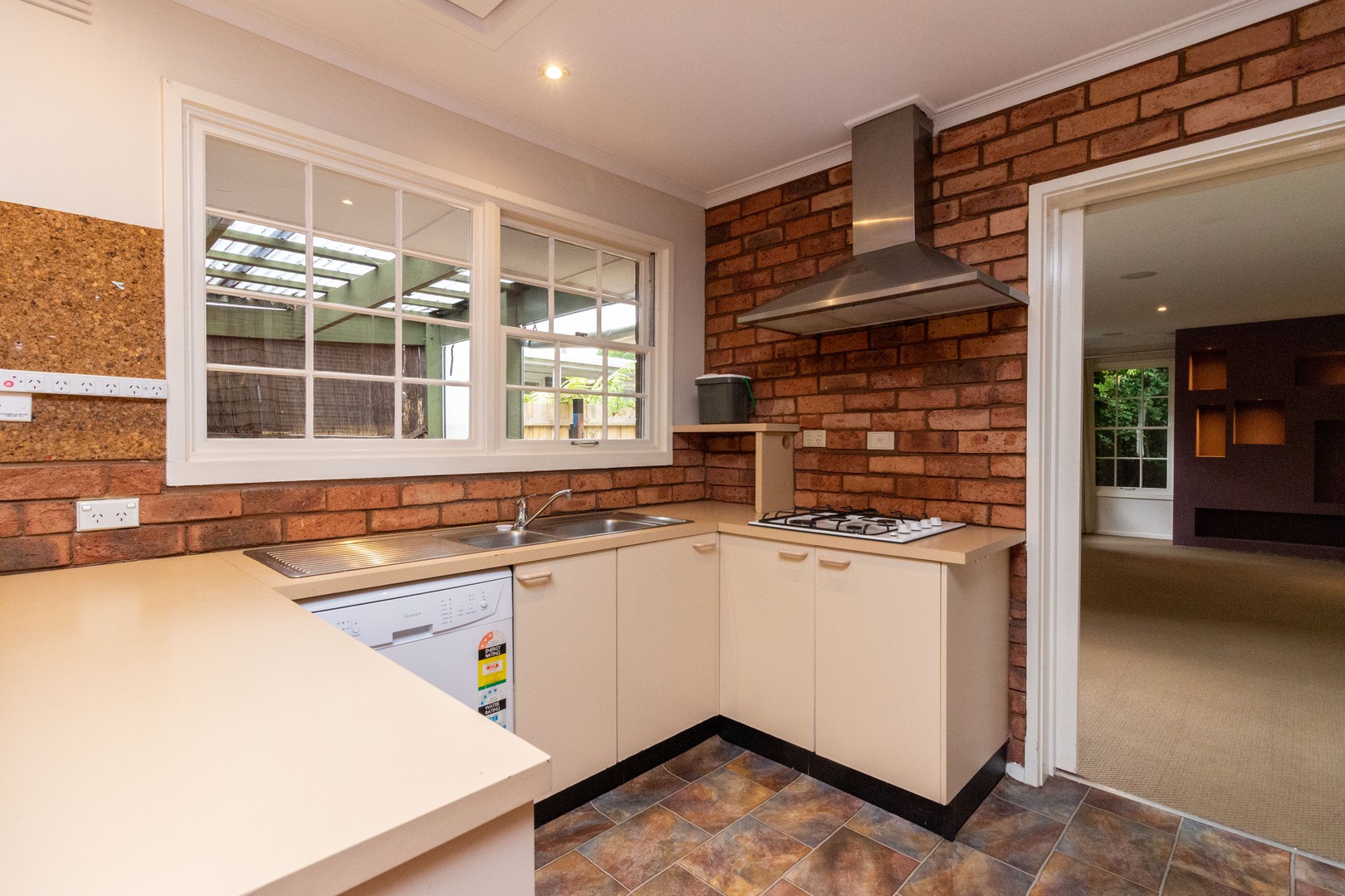 72 Towerhill  Road, Frankston, VIC 3199, Frankston - Thumbnail 4