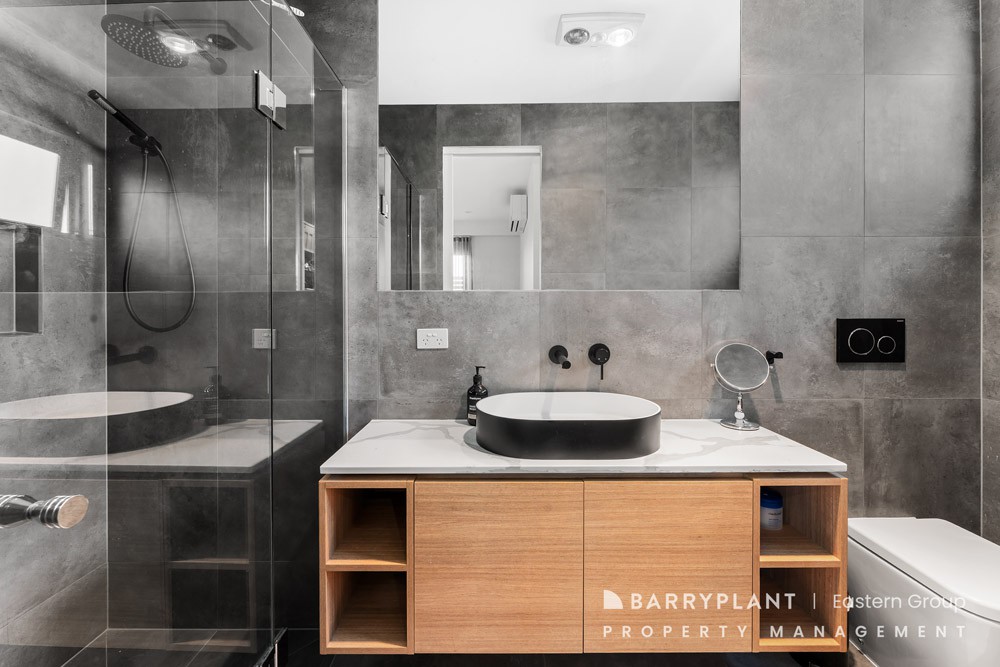 72 Winters Way, Doncaster, VIC 3108, Doncaster - Thumbnail 3