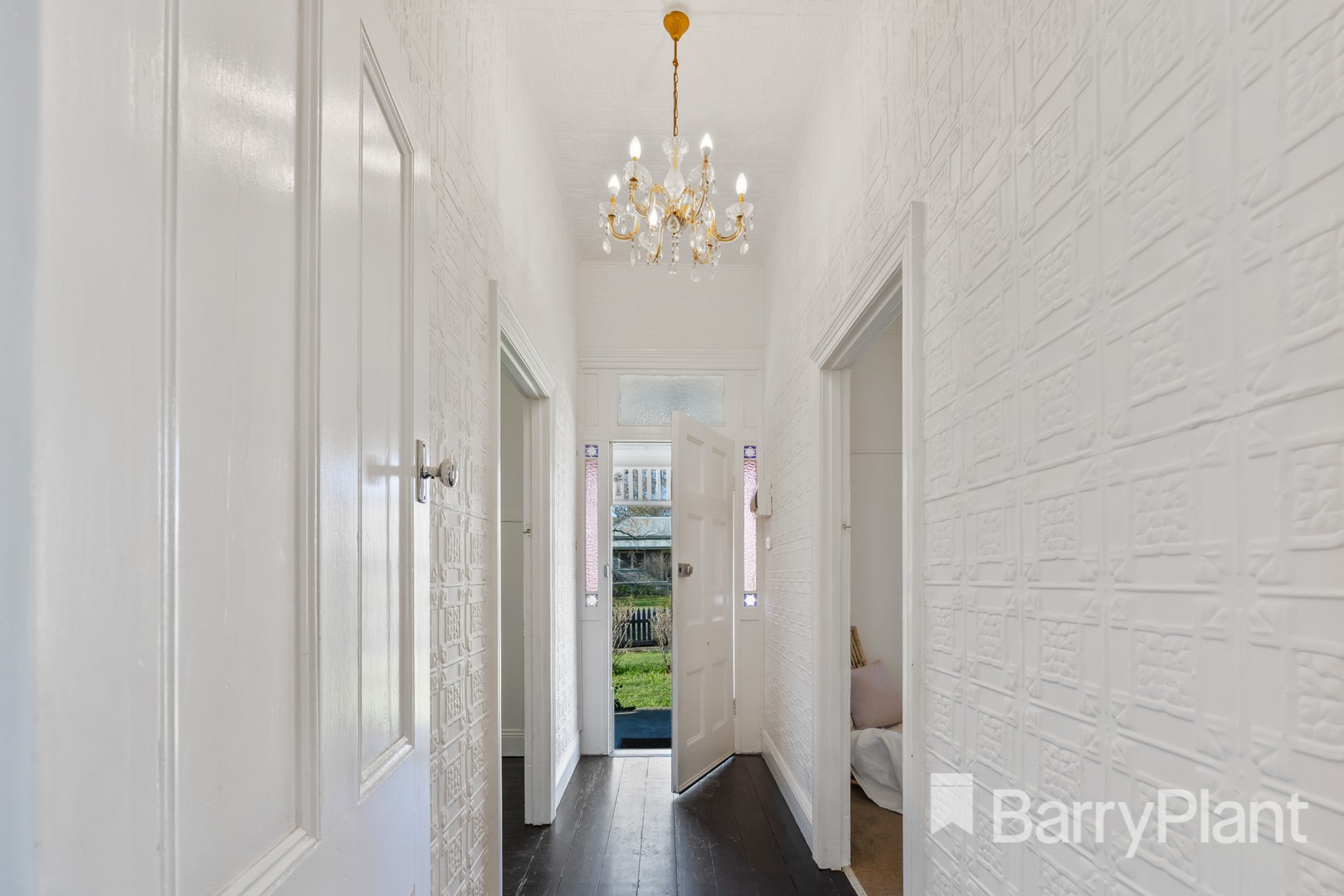 720 Laurie Street, Mount Pleasant, VIC 3350, Mount Pleasant - Thumbnail 3