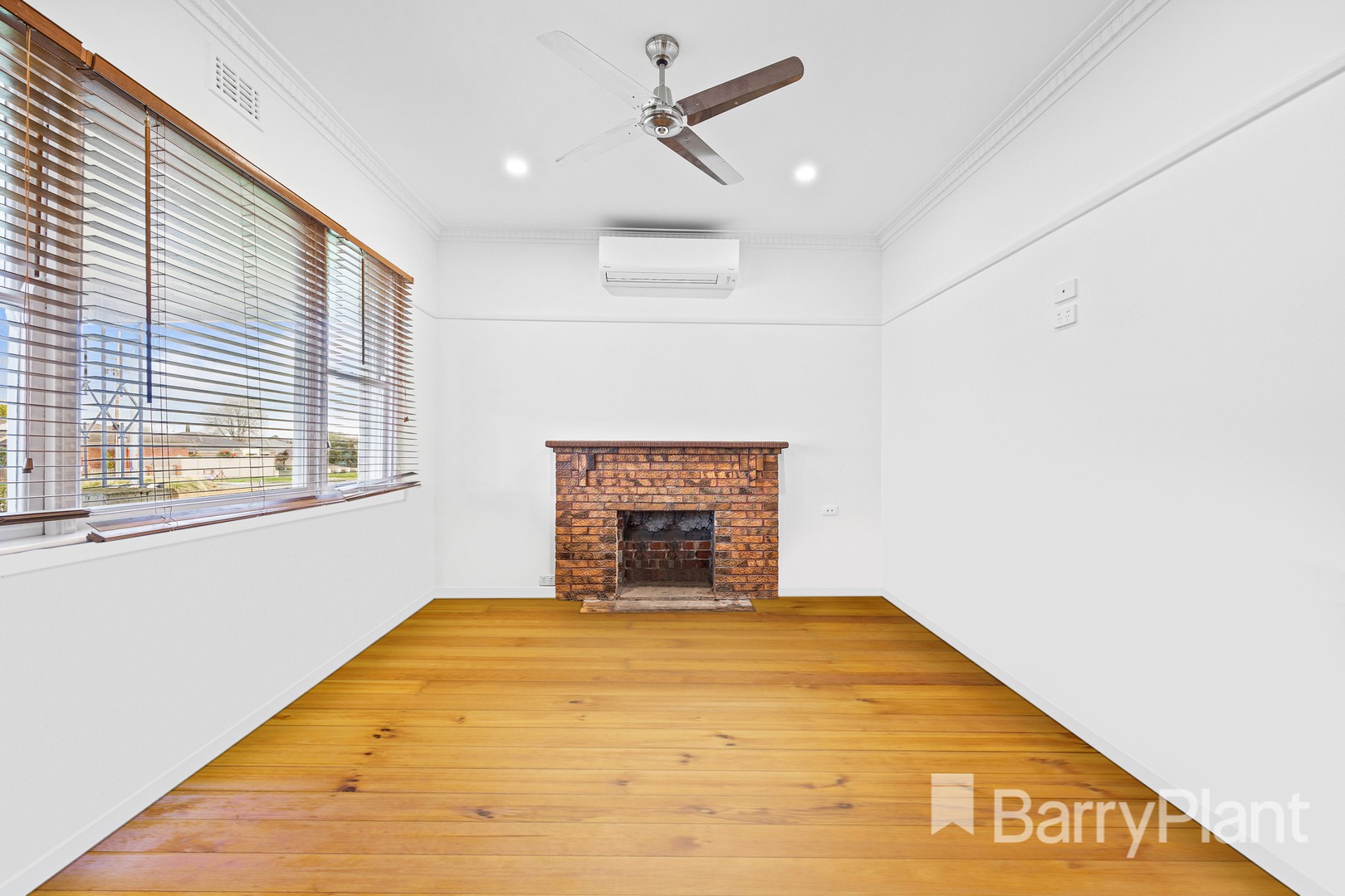 722 Ripon St S, Redan, VIC 3350, Redan - Thumbnail 4
