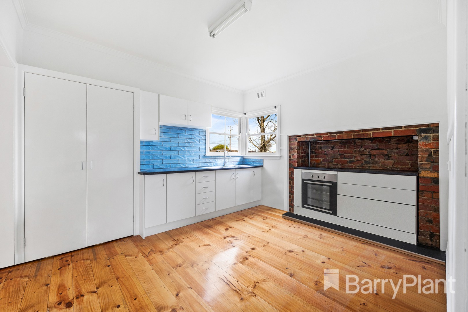 722 Ripon Street South, Redan, VIC 3350, Redan - Thumbnail 2