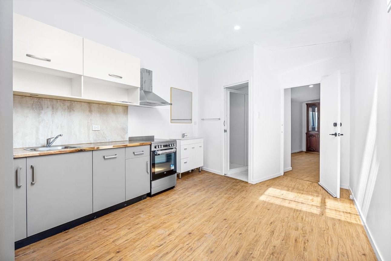 724 Gregory St, Soldiers Hill, VIC 3350 - Thumbnail 1 - 07/11/2025