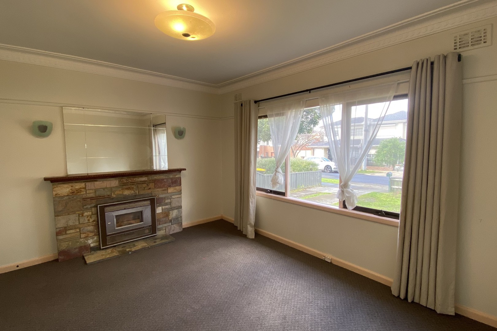 72A Miranda Road, Reservoir, VIC 3073, Reservoir - Thumbnail 2