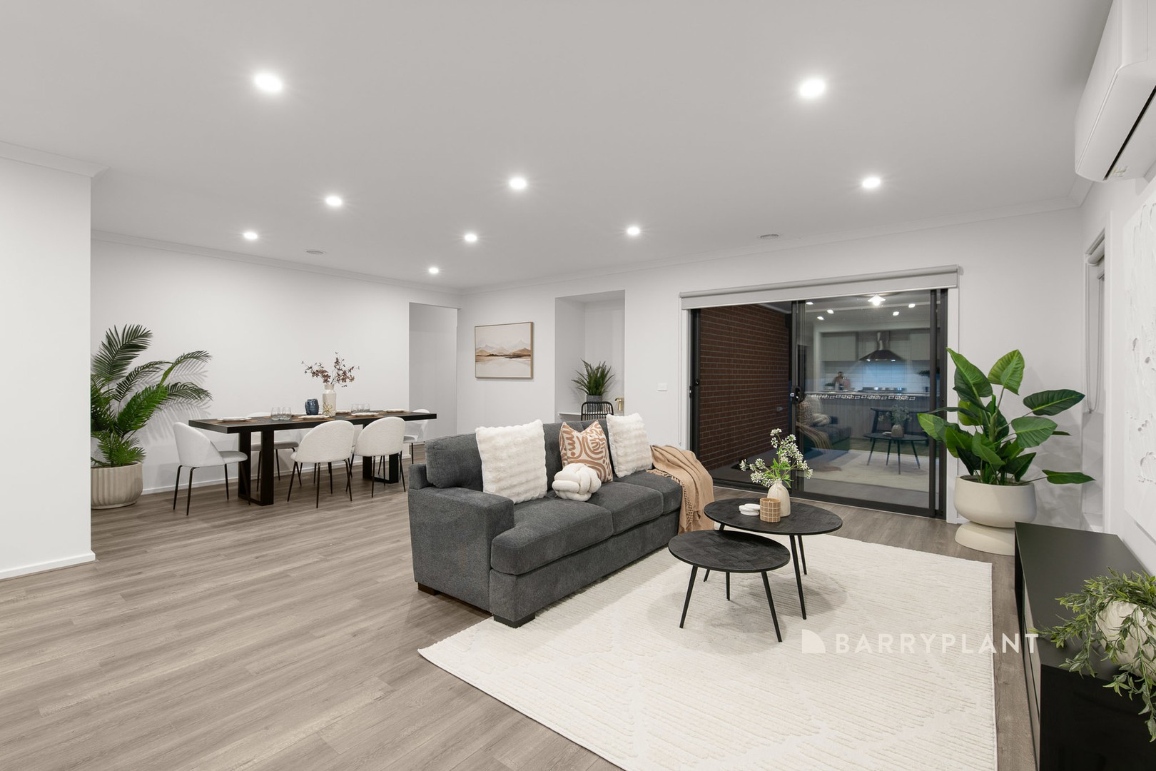 72A Weebar Road, Drouin, VIC 3818, Drouin - Thumbnail 7
