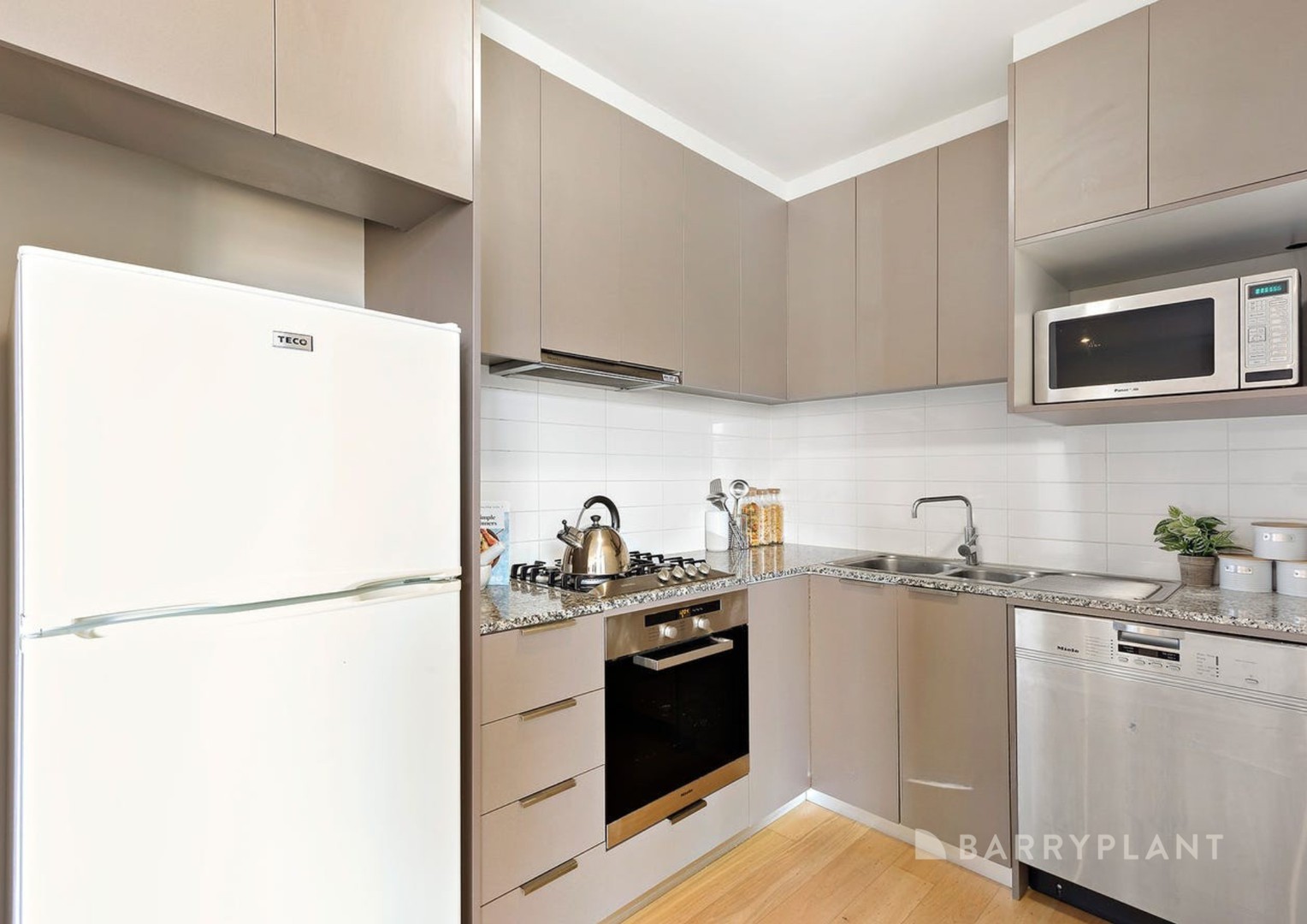 73/285 City Road, Southbank, VIC 3006, Southbank - Thumbnail 3