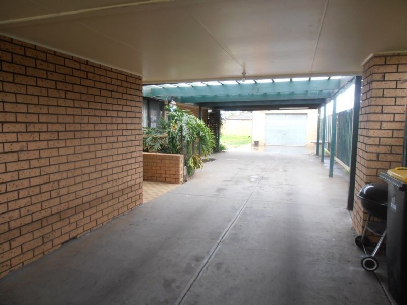 73 Bernard Drive, Melton South, VIC 3338, Melton South - Thumbnail 8