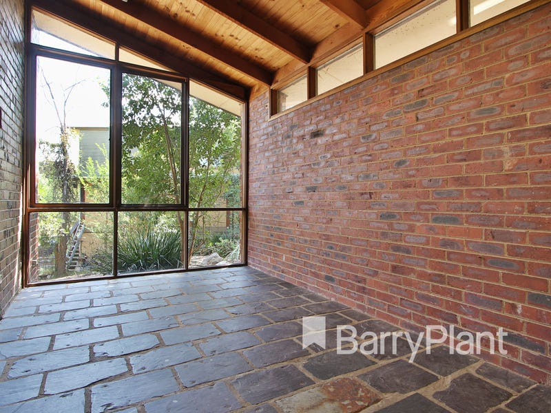 73 Dalton Street, Eltham, VIC 3095, Eltham - Thumbnail 3