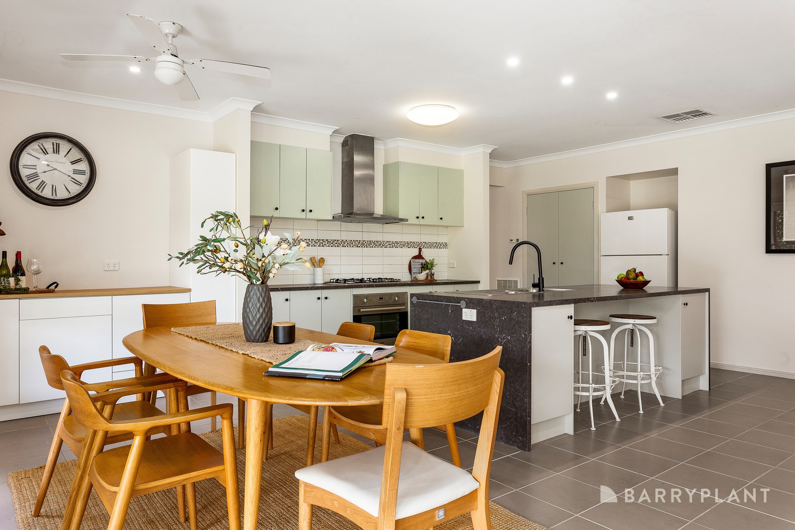 73 Everleigh Drive, Diamond Creek, VIC 3089, Diamond Creek - Thumbnail 4