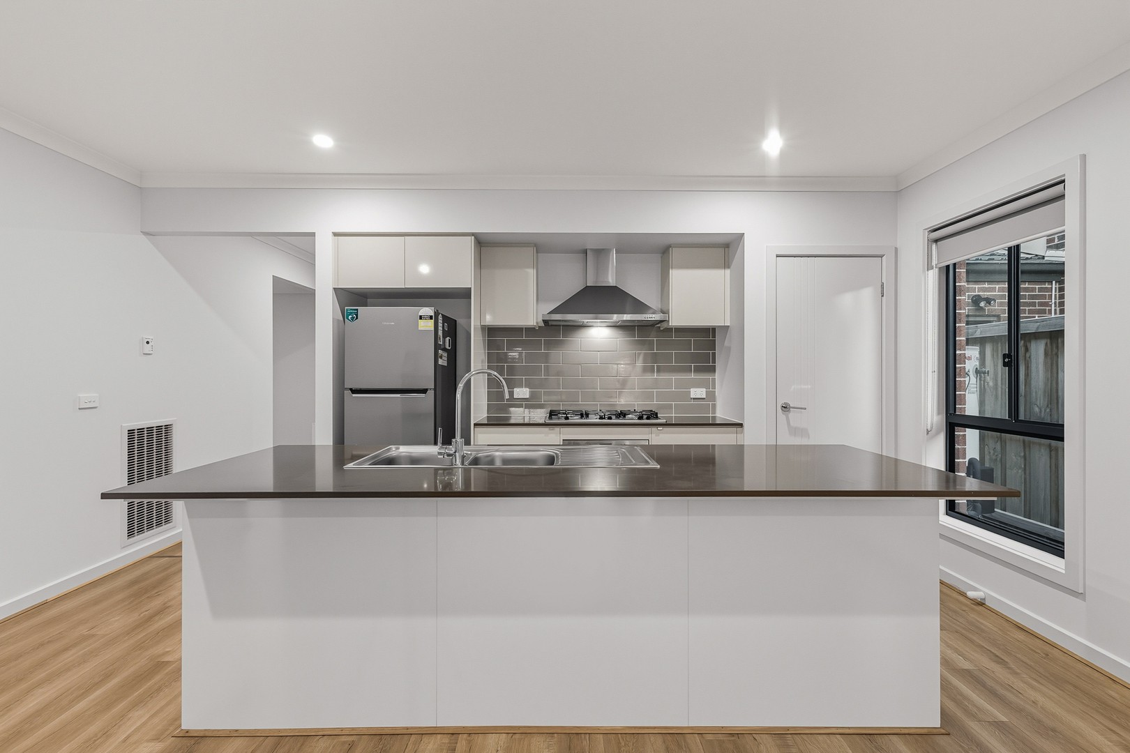 73 Gaston Loop, Officer, VIC 3809, Officer - Thumbnail 2
