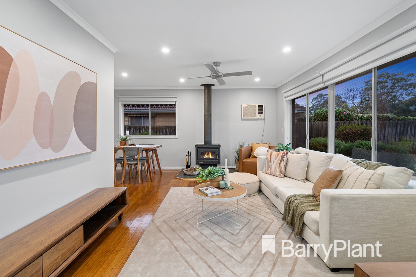 73 Geoffrey Drive, Kilsyth, VIC 3137, Kilsyth - Thumbnail 2