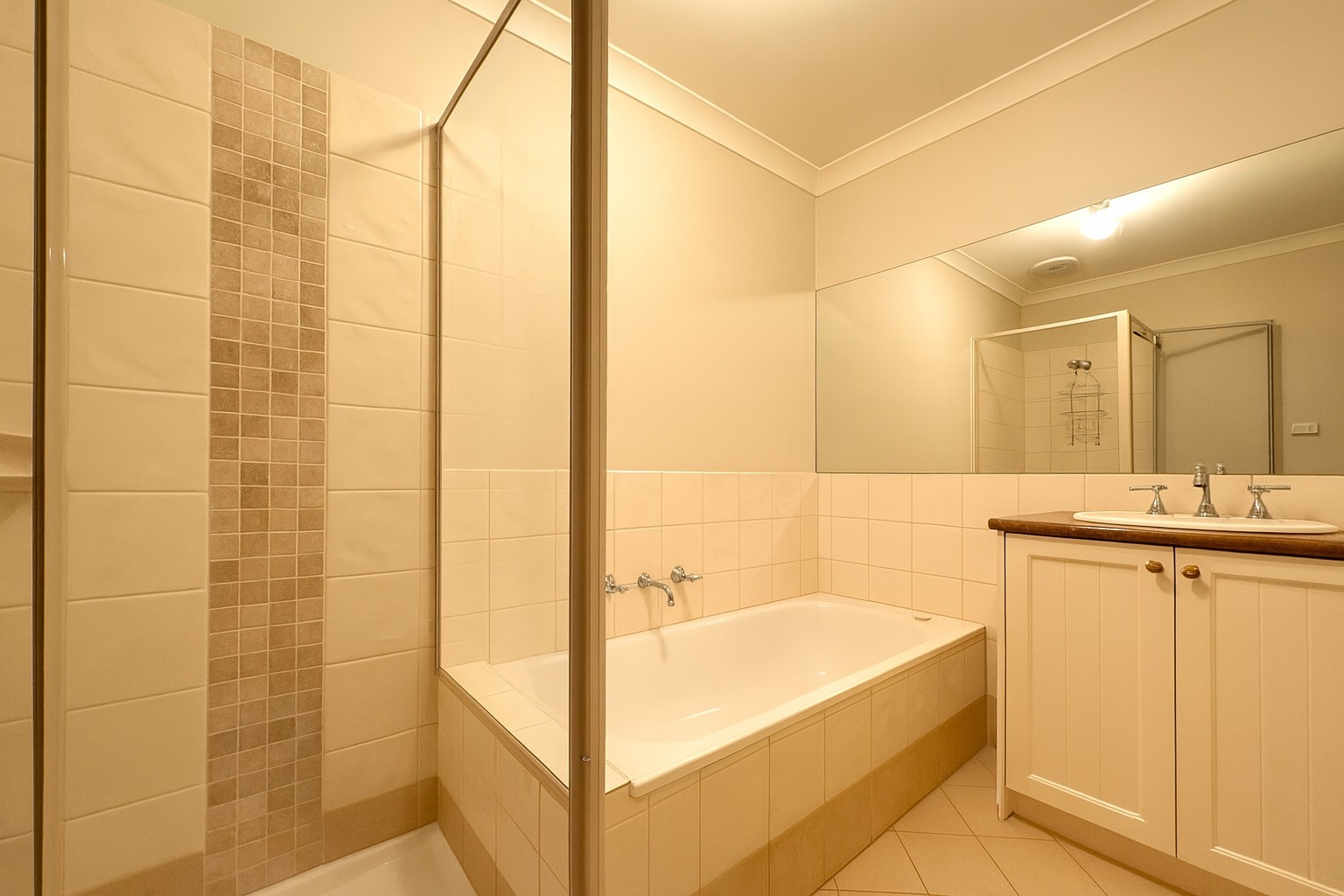 73 Gloucester Avenue, Berwick, VIC 3806, Berwick - Thumbnail 7