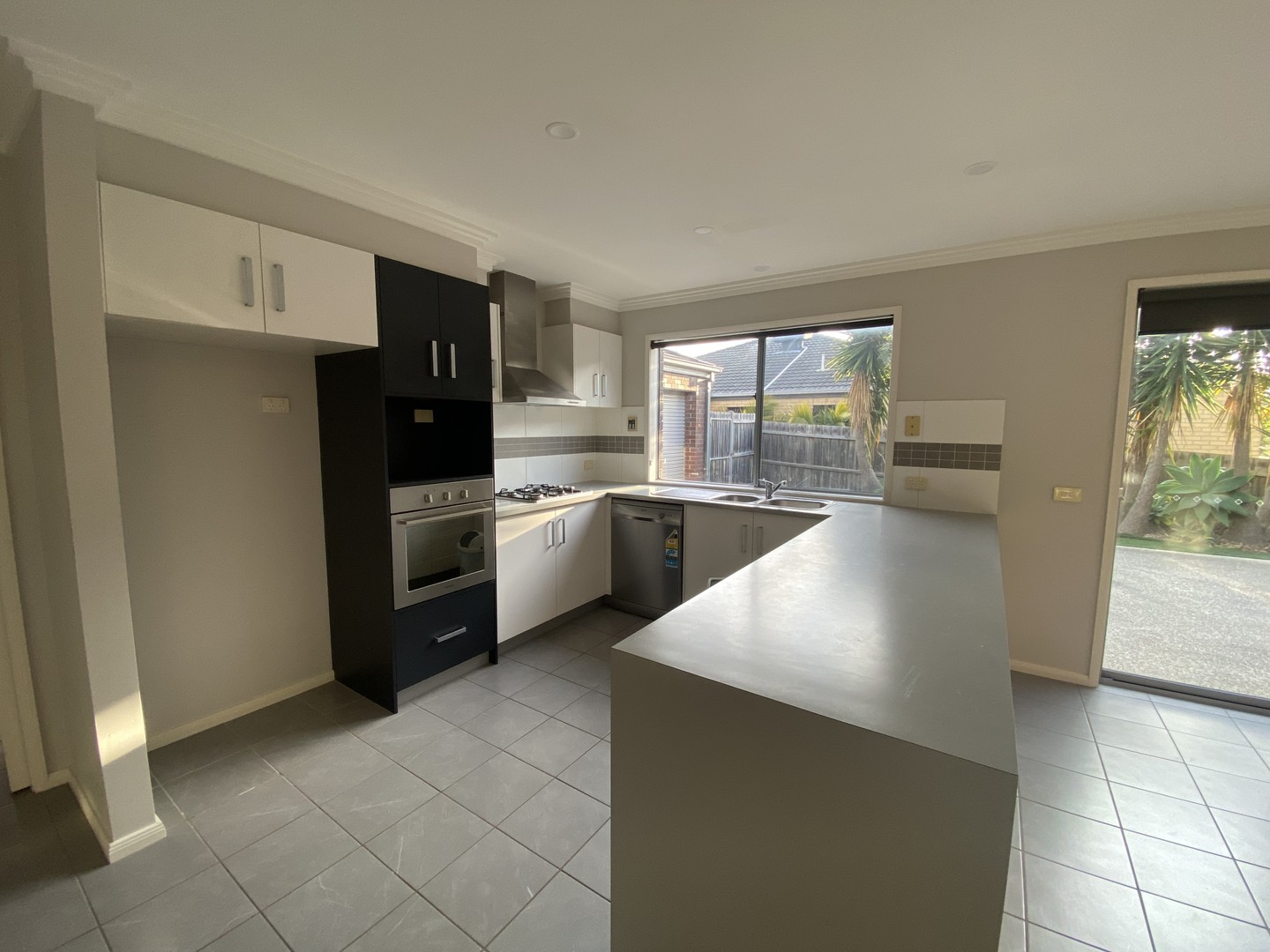 73 Grange Park Drive, Waurn Ponds, VIC 3216, Waurn Ponds - Thumbnail 2